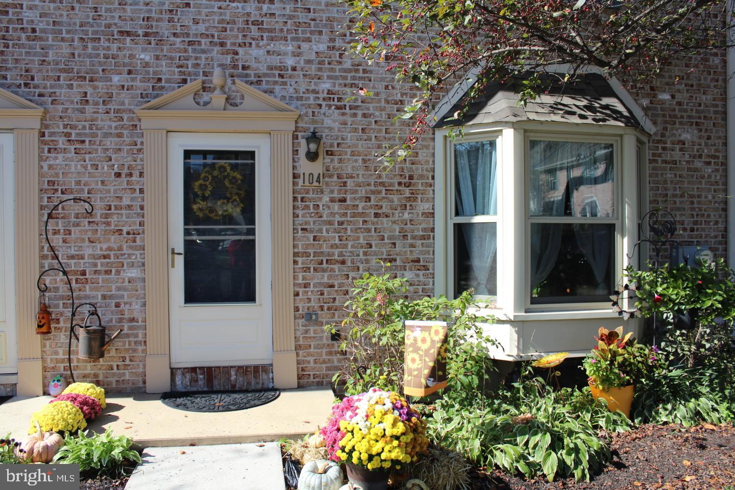 MAPLE GLEN - Residential