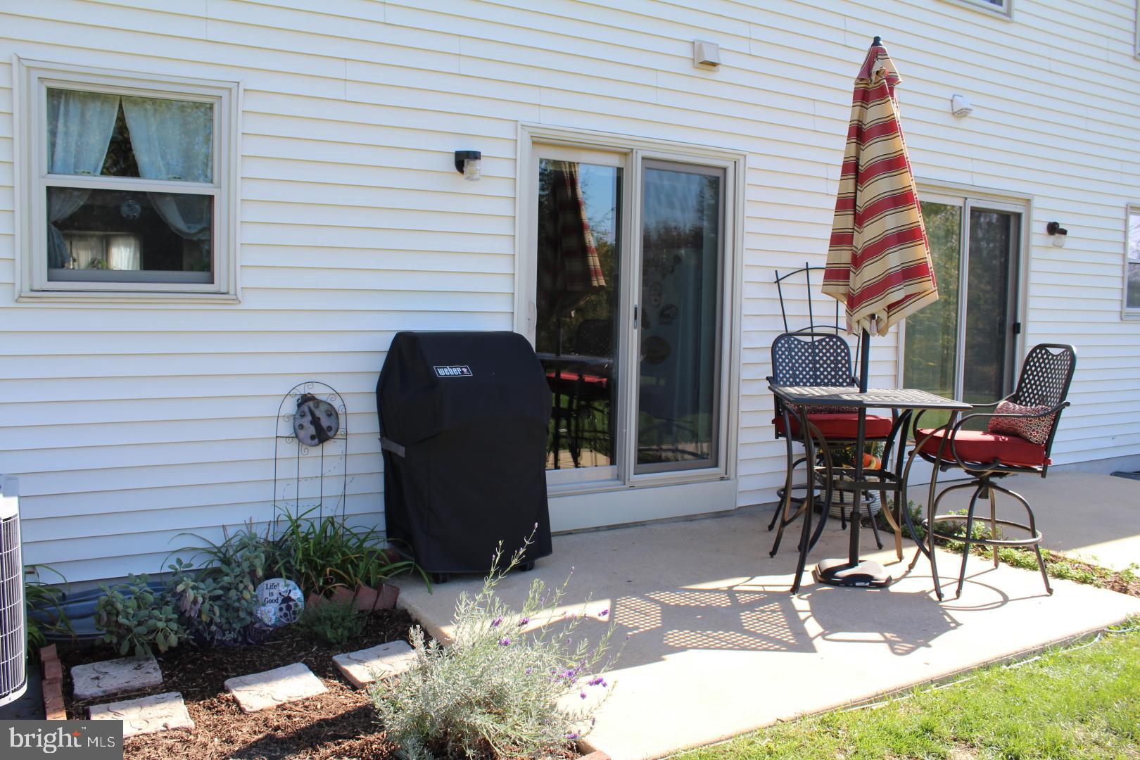 MAPLE GLEN - Residential