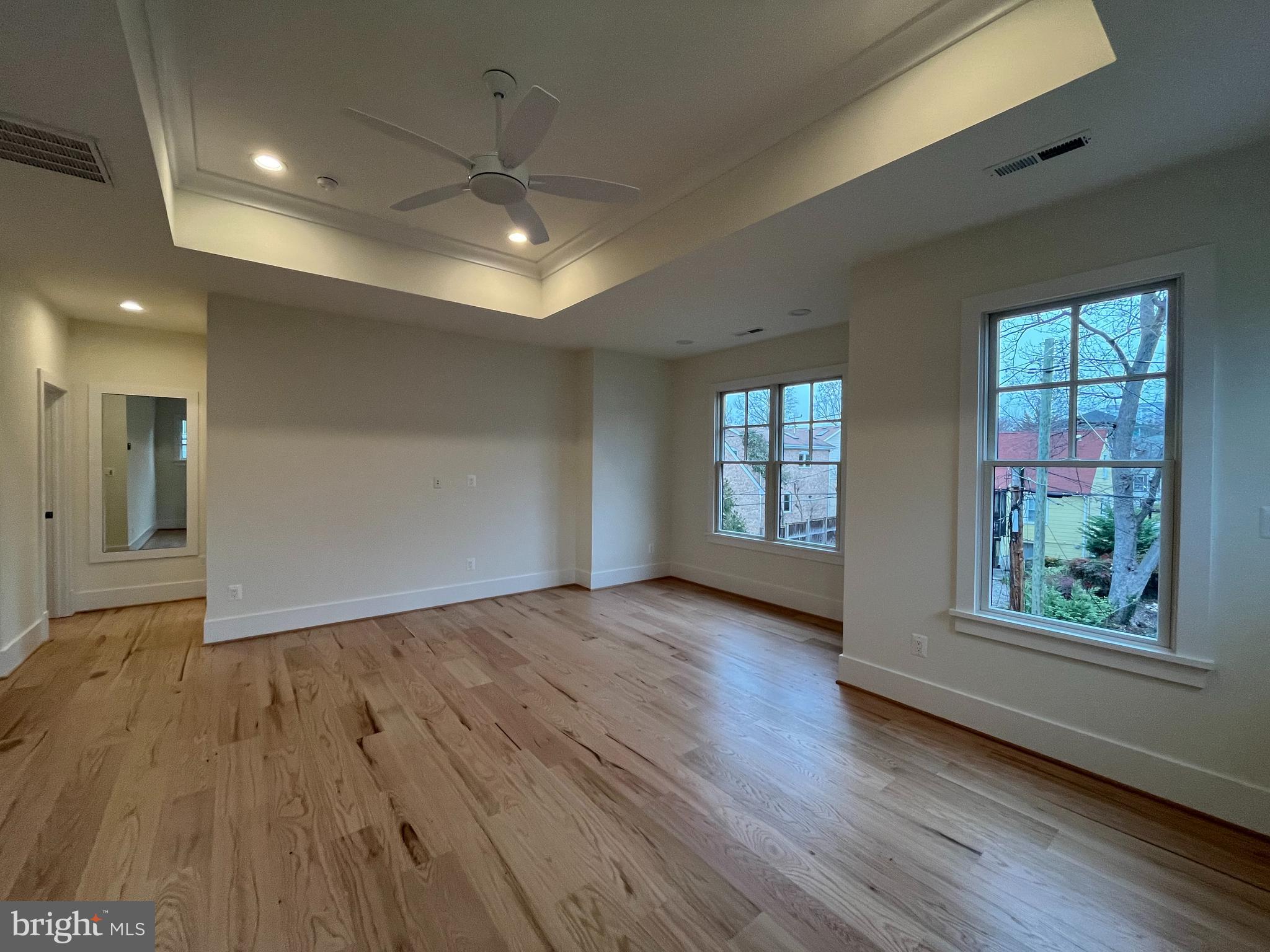 ADDISON HEIGHTS - Residential