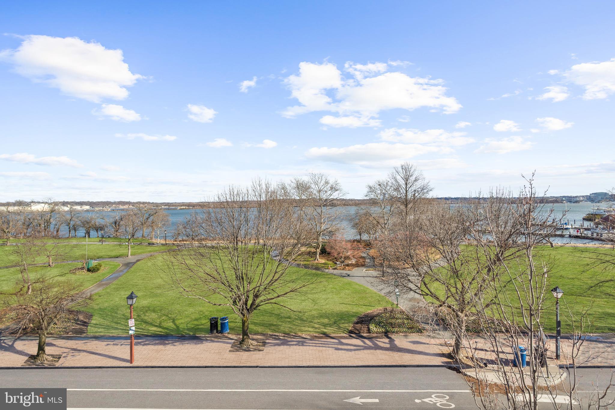 OLD TOWN - Residential