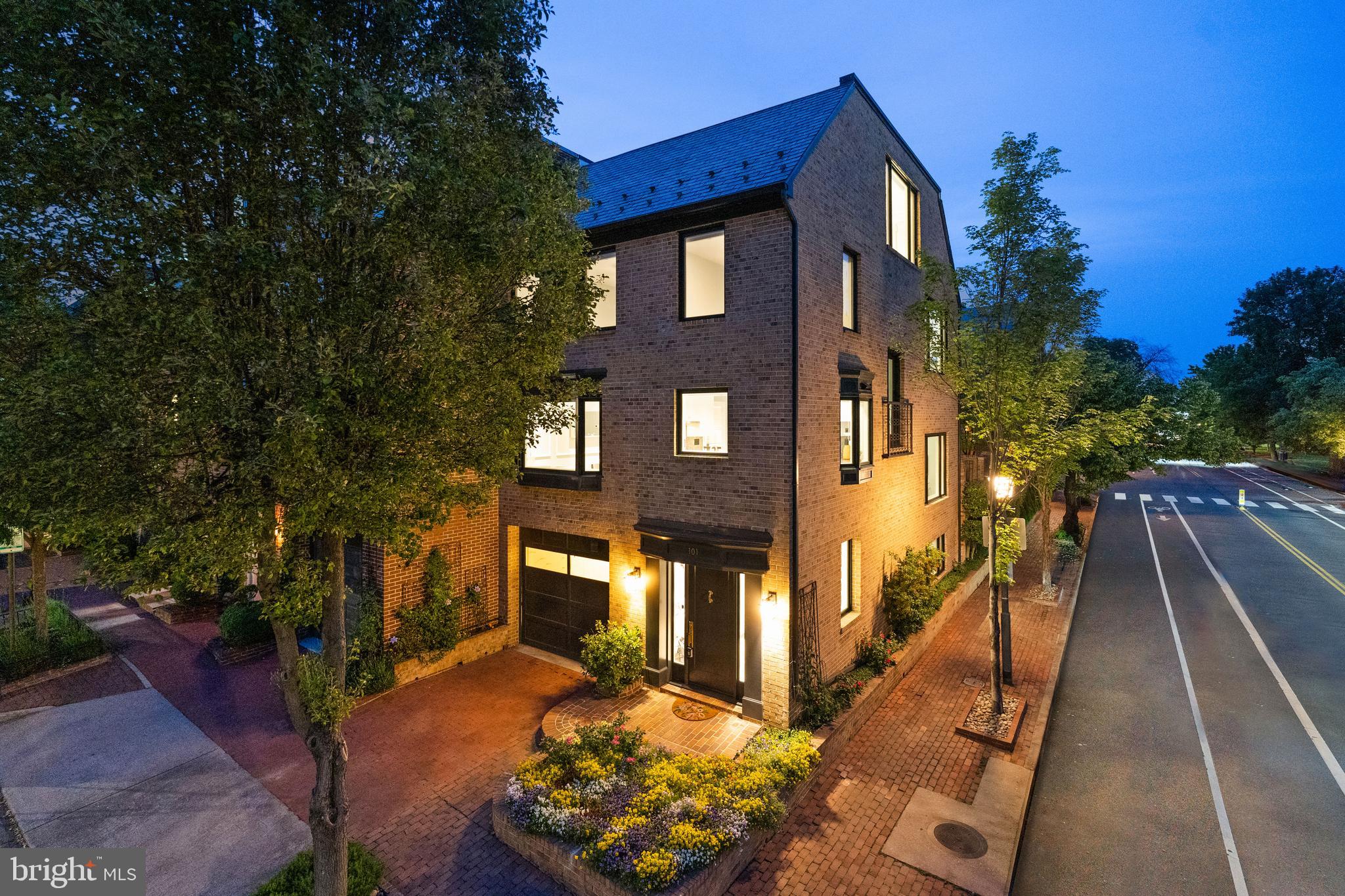 OLD TOWN - Residential