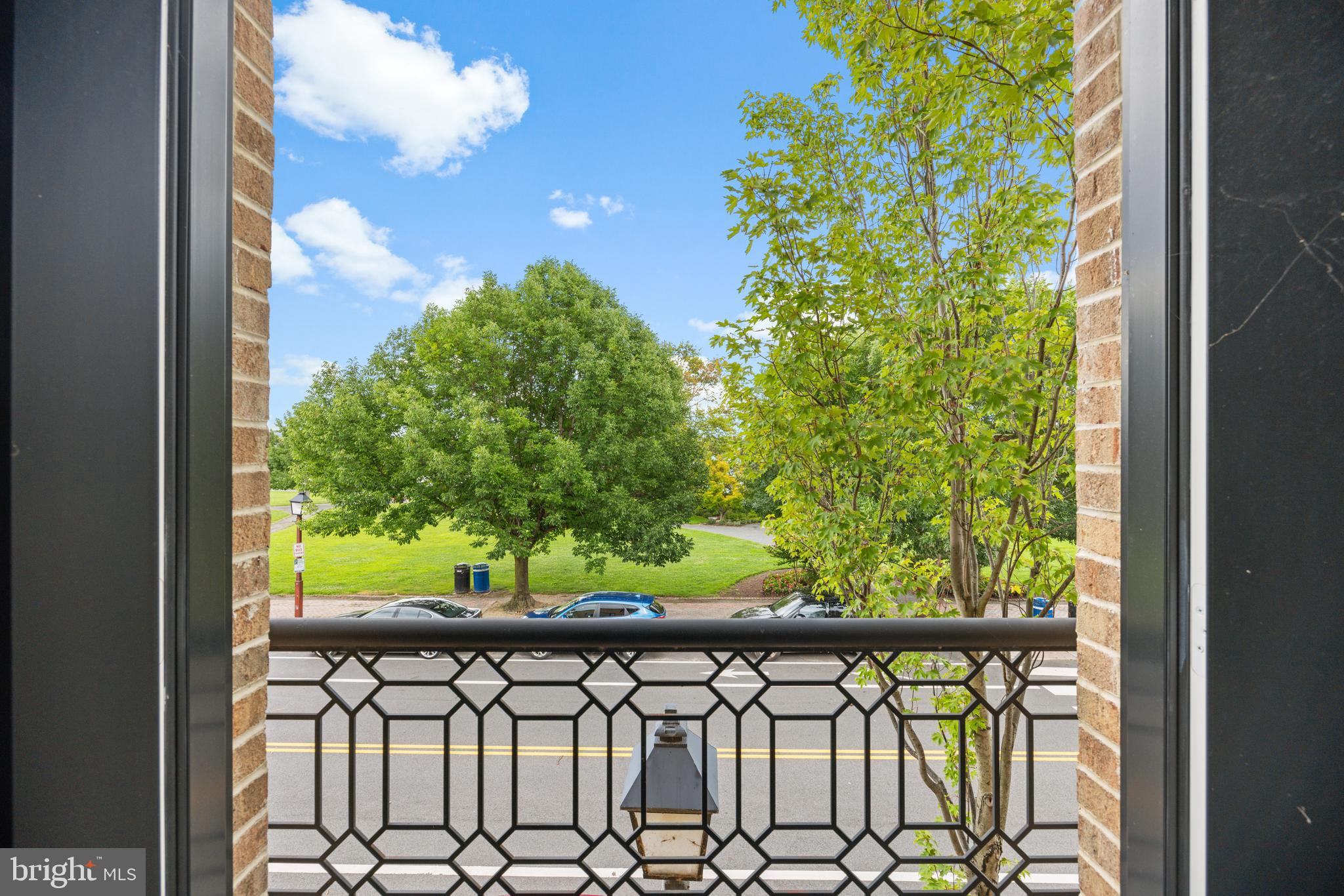 OLD TOWN - Residential