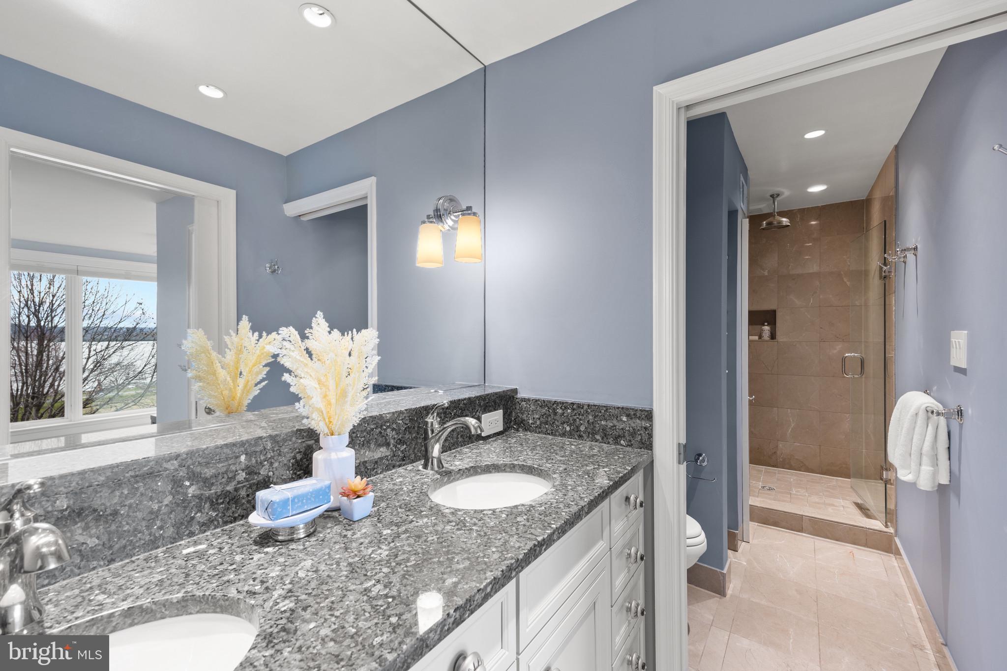 OLD TOWN - Residential