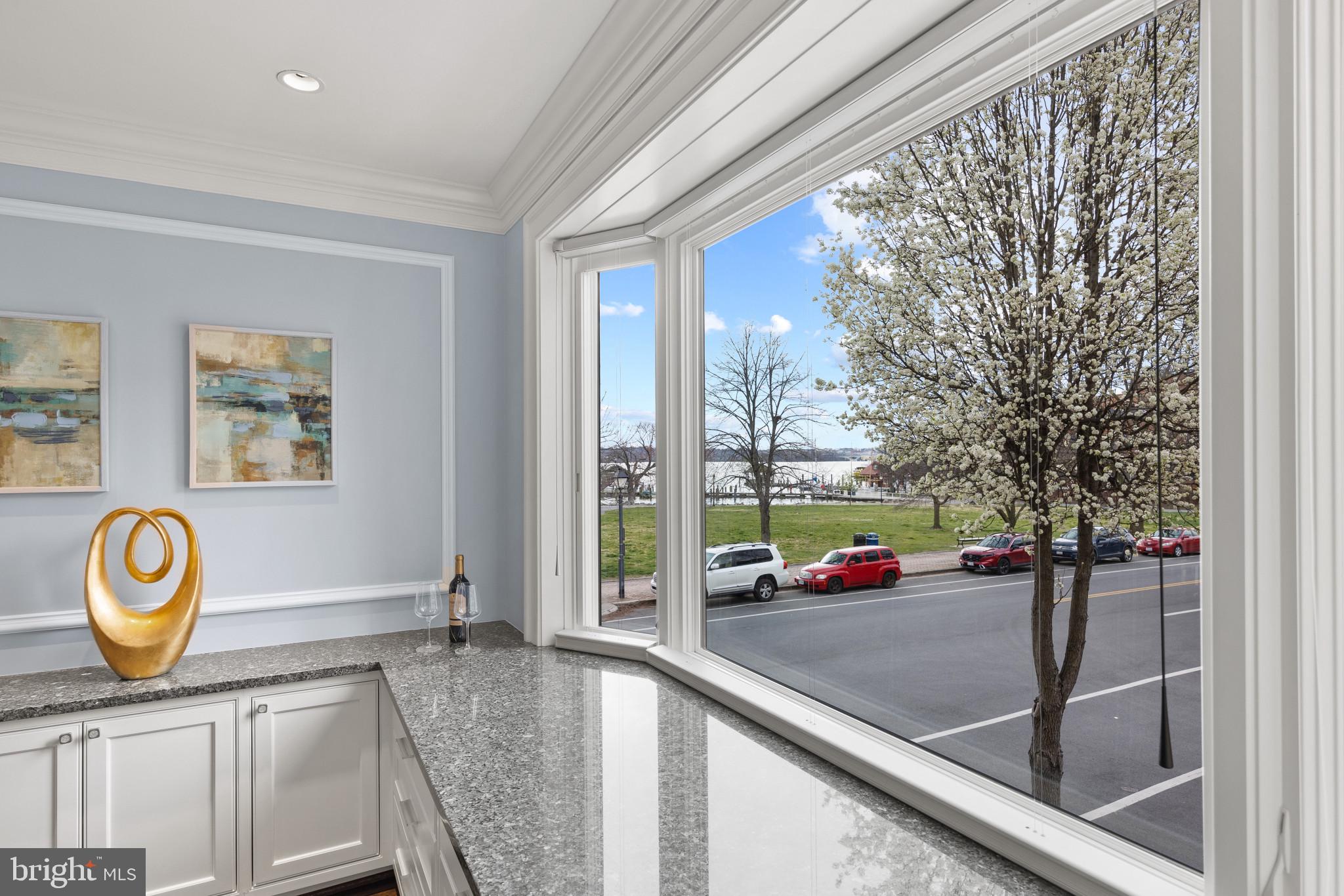 OLD TOWN - Residential