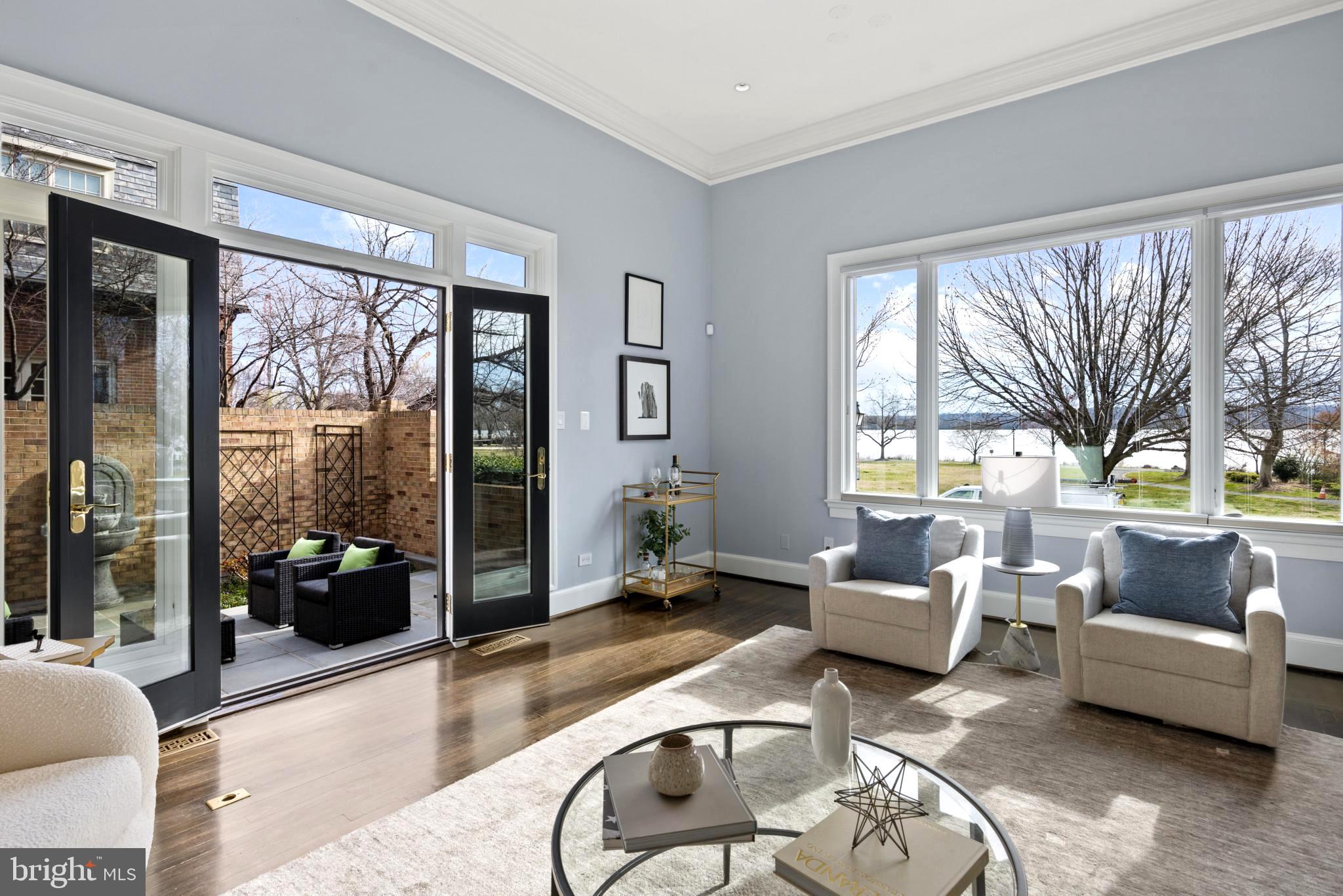 OLD TOWN - Residential