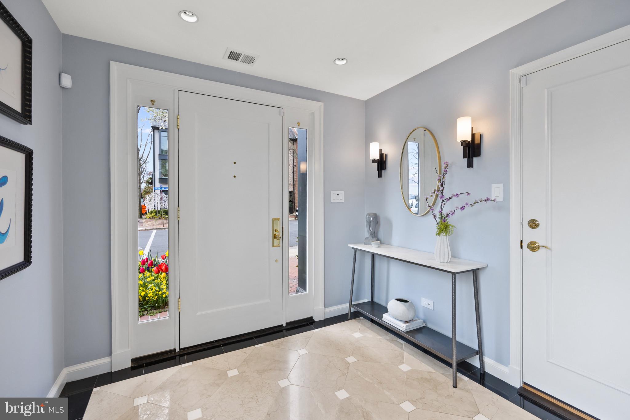 OLD TOWN - Residential