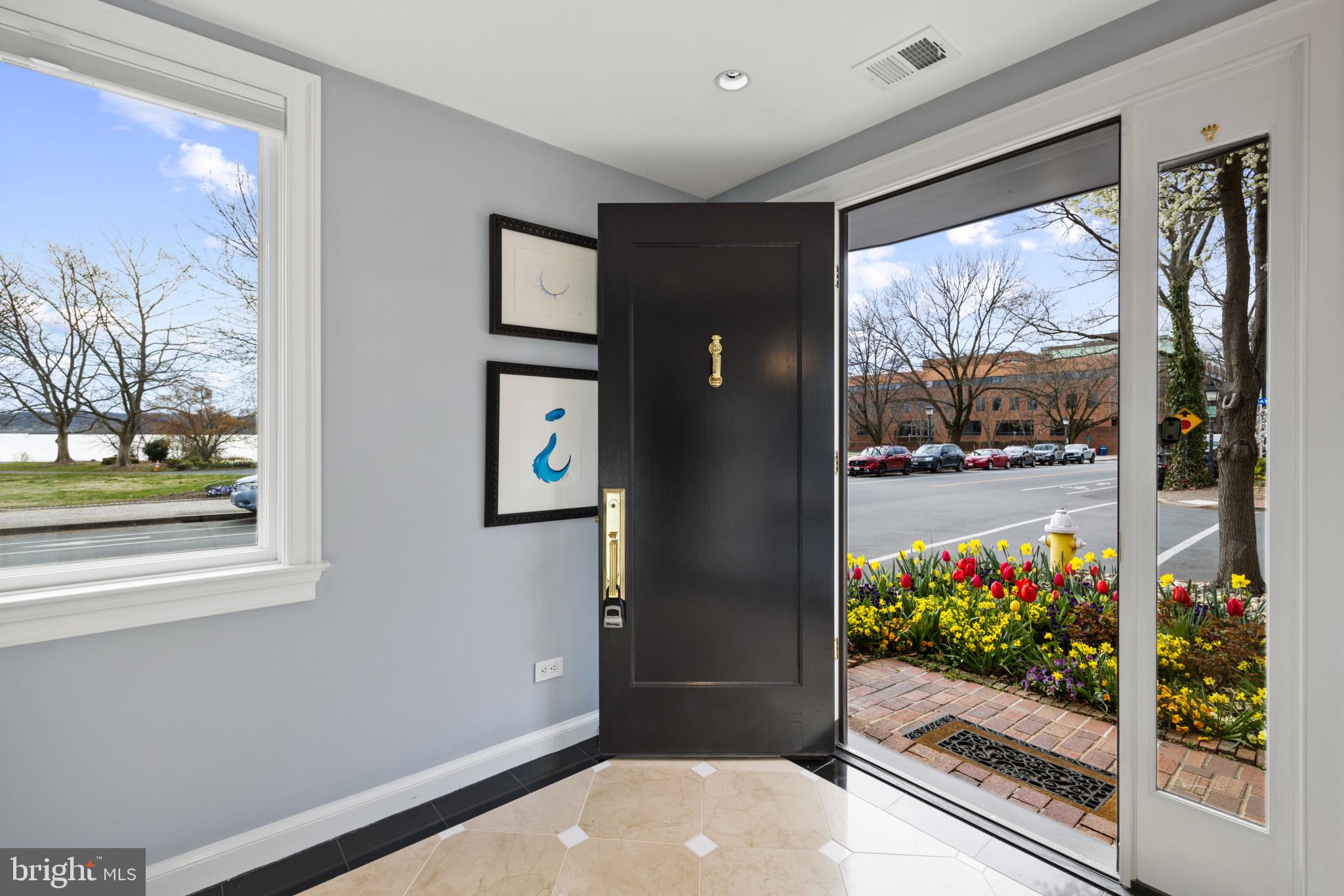 OLD TOWN - Residential