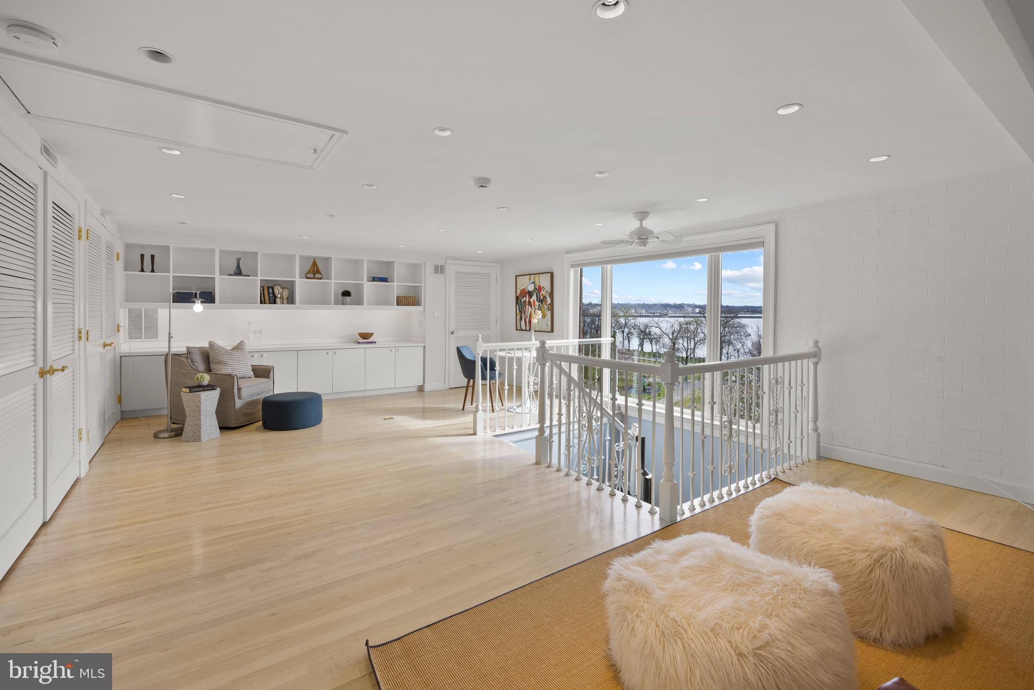 OLD TOWN - Residential