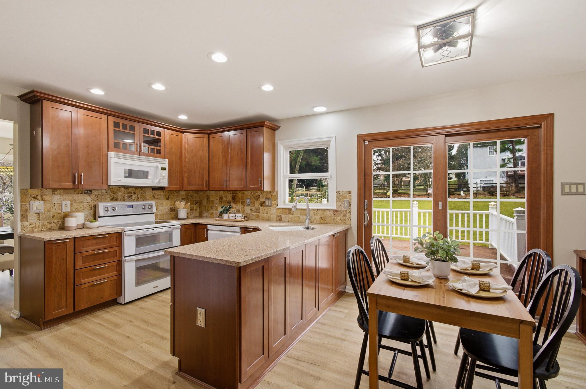 BRAMPTON HILLS - Residential