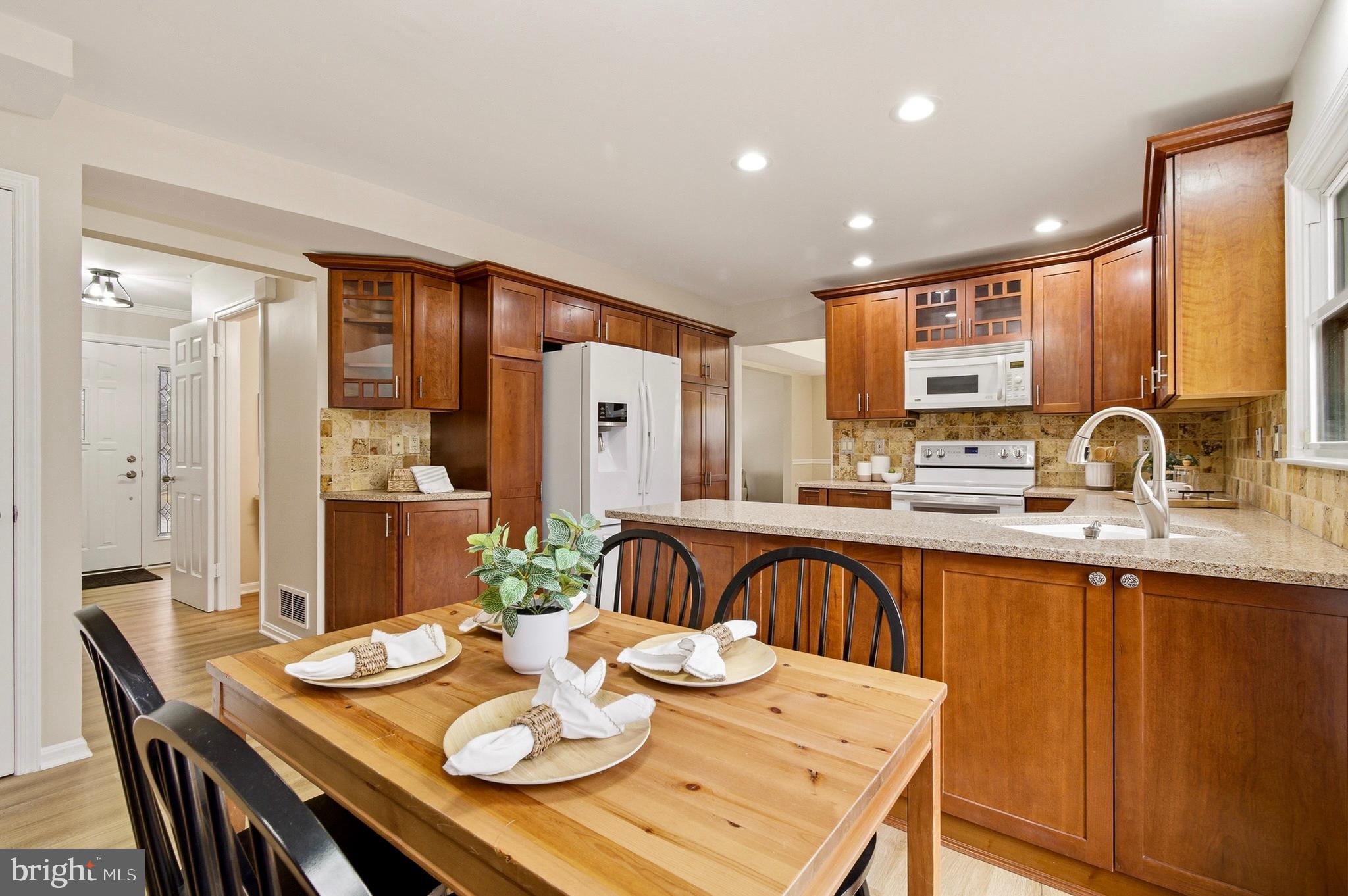 BRAMPTON HILLS - Residential