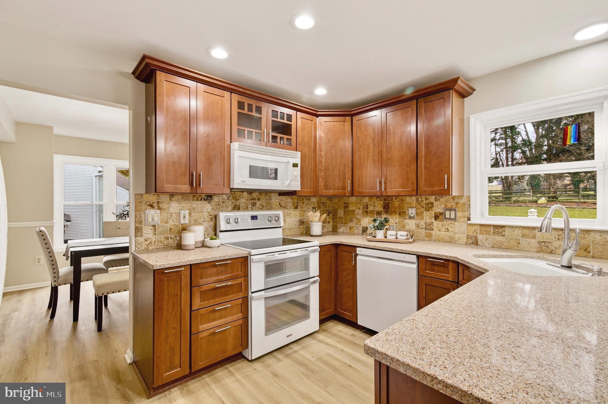 BRAMPTON HILLS - Residential