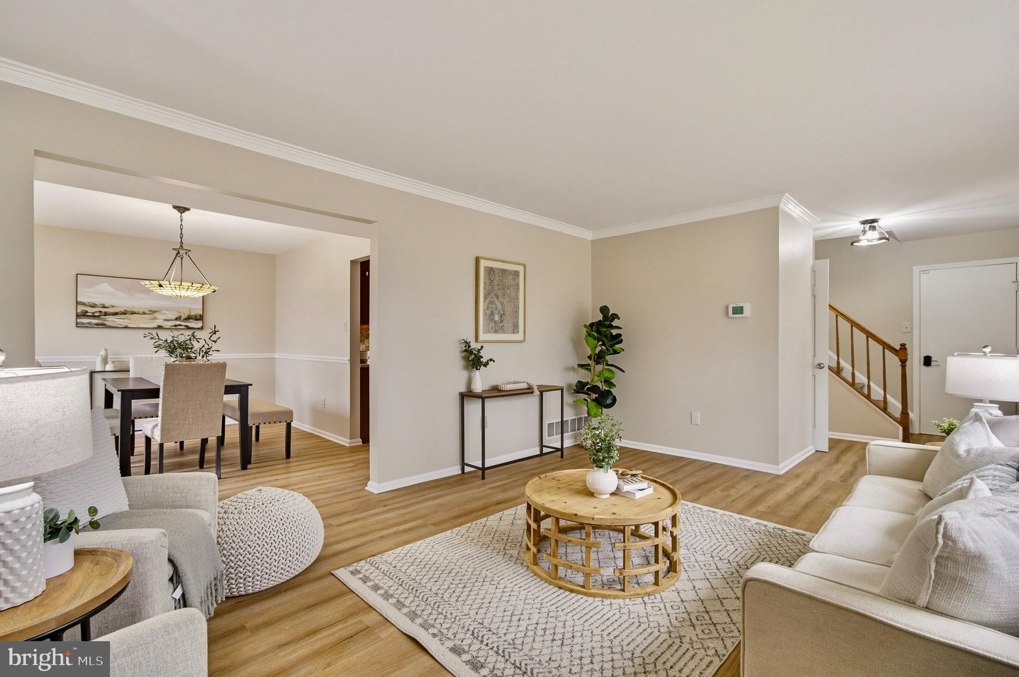 4911 HARROGATE ROAD SW