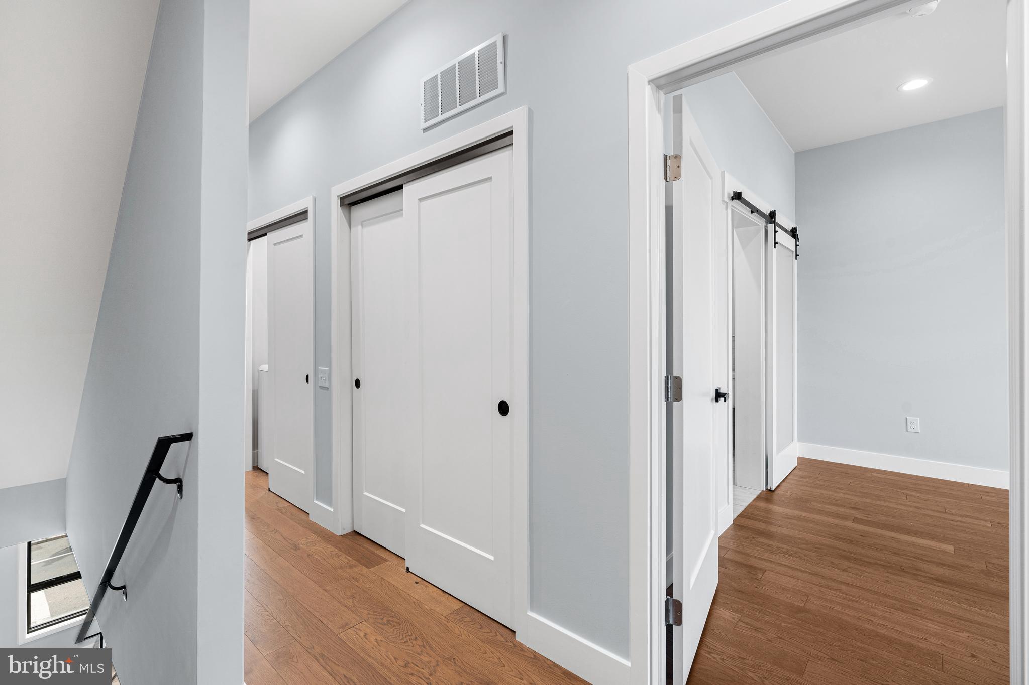 STRAWBERRY MANSION - Residential