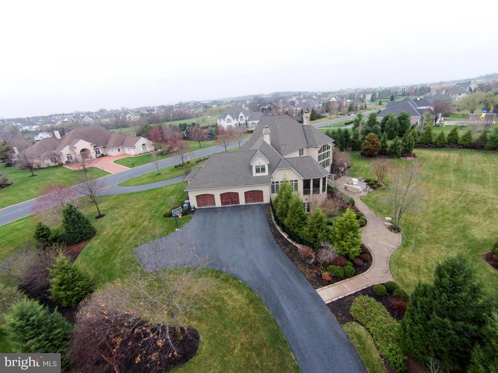 STONEHENGE - Residential