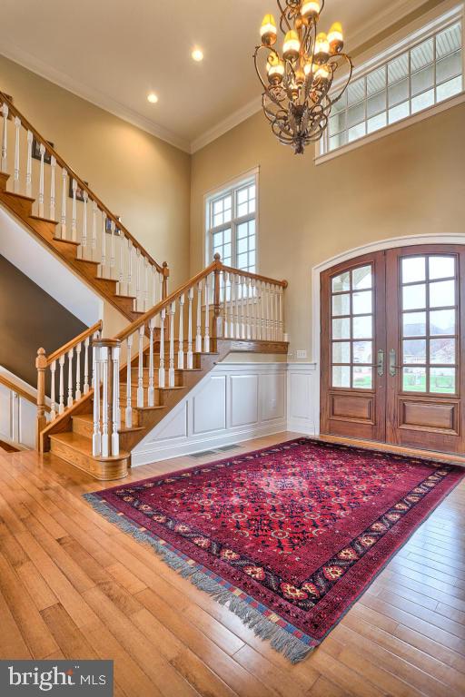 STONEHENGE - Residential