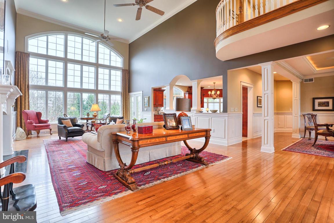 STONEHENGE - Residential