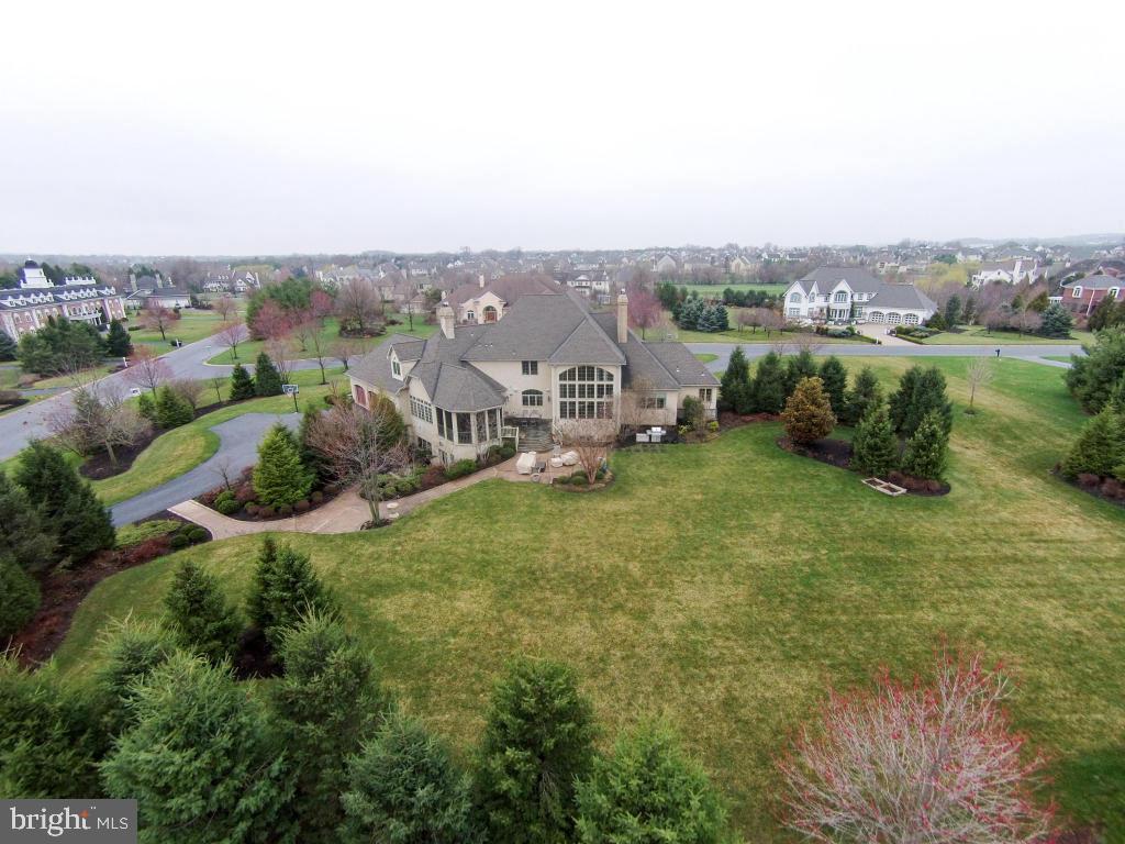 STONEHENGE - Residential