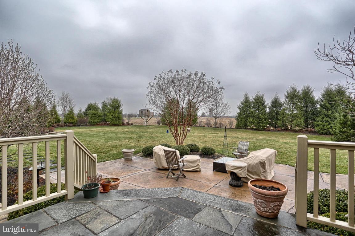 STONEHENGE - Residential