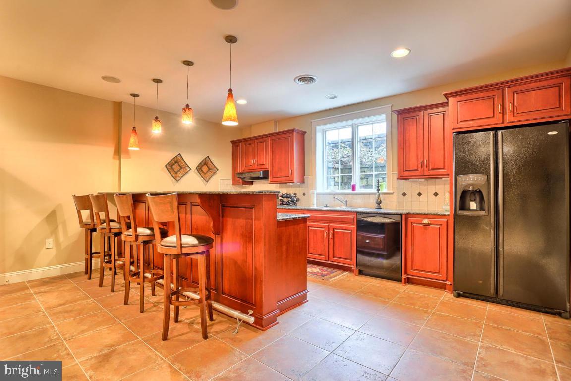 STONEHENGE - Residential