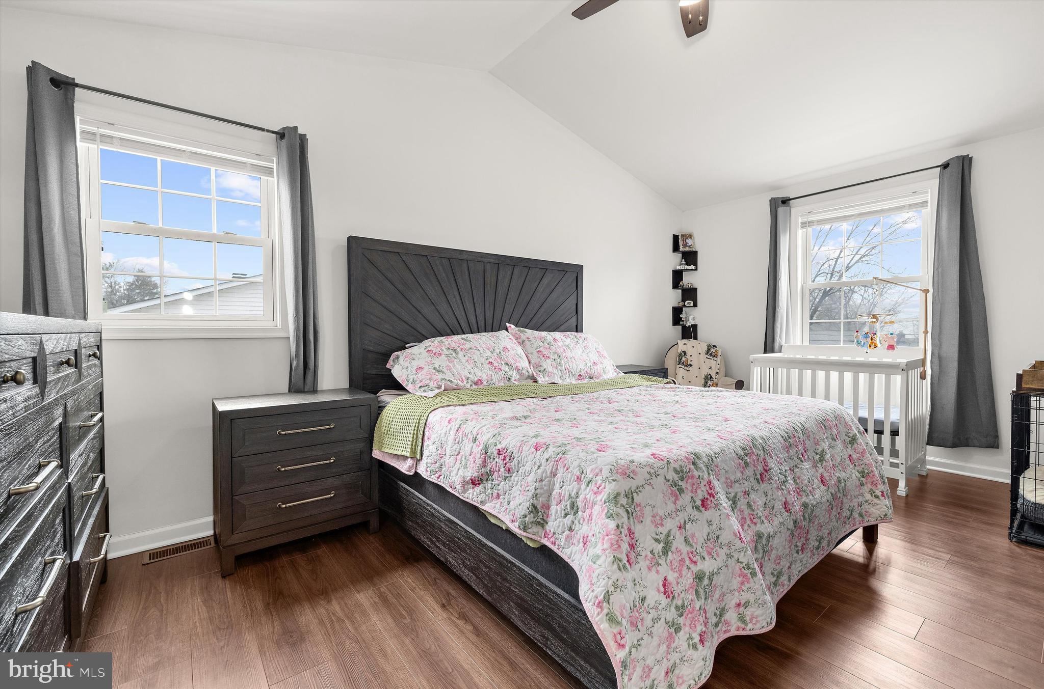 PINE HAVEN - Residential