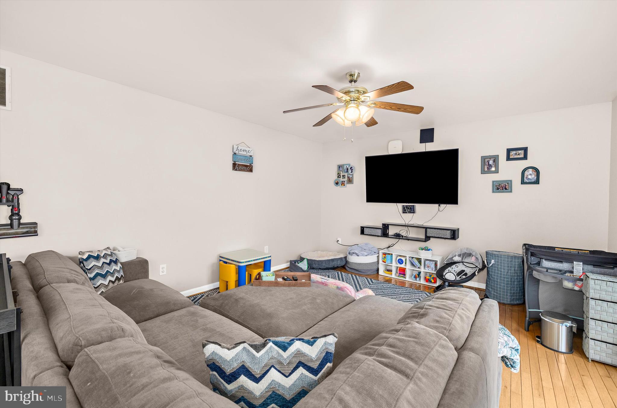 PINE HAVEN - Residential