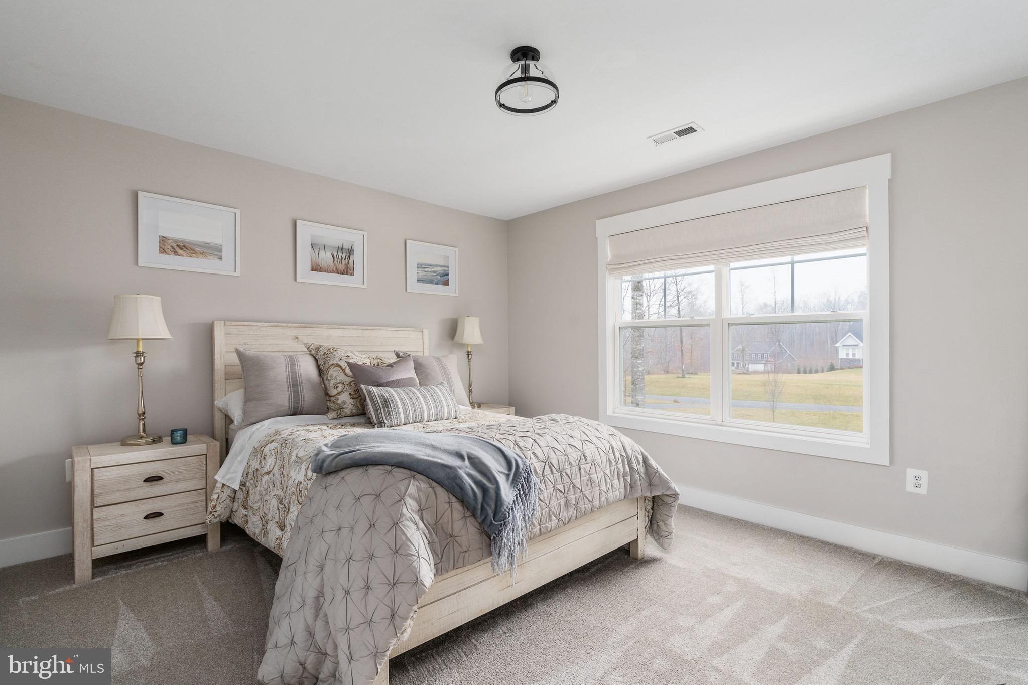 ROBERTS RUN - Residential