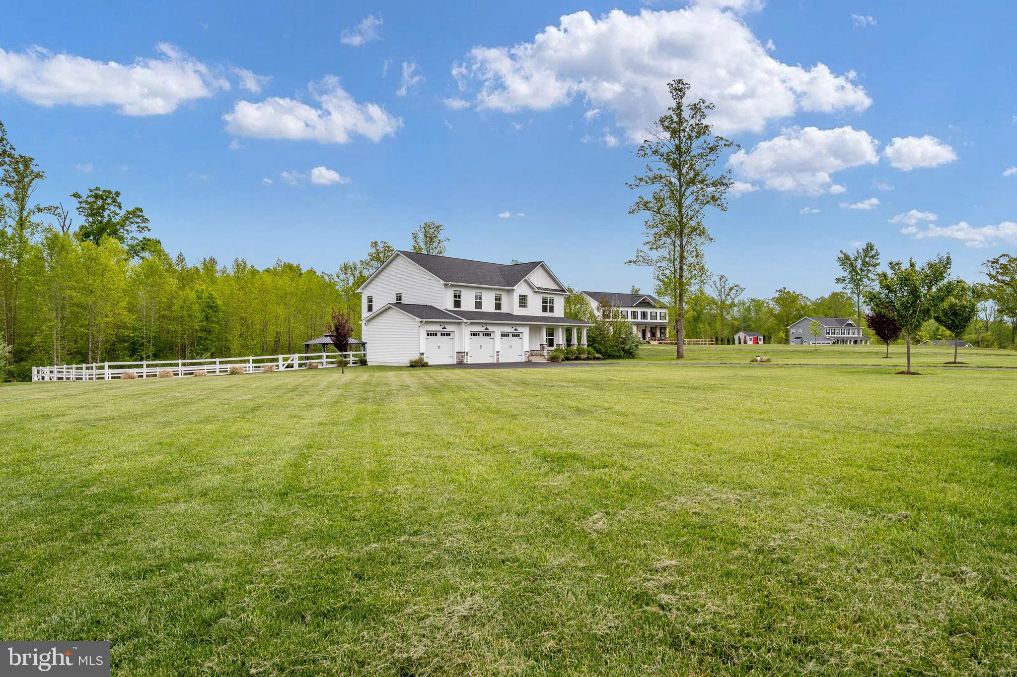 ROBERTS RUN - Residential