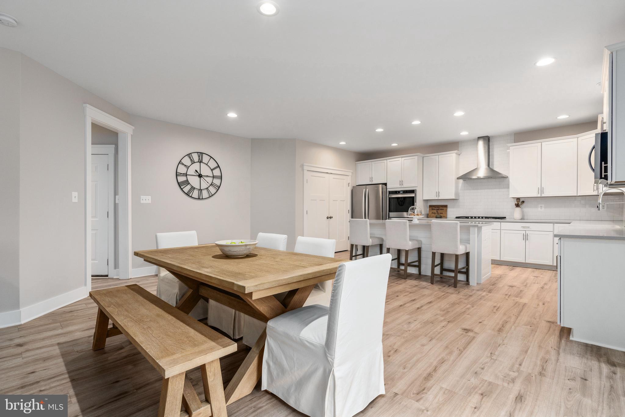 ROBERTS RUN - Residential