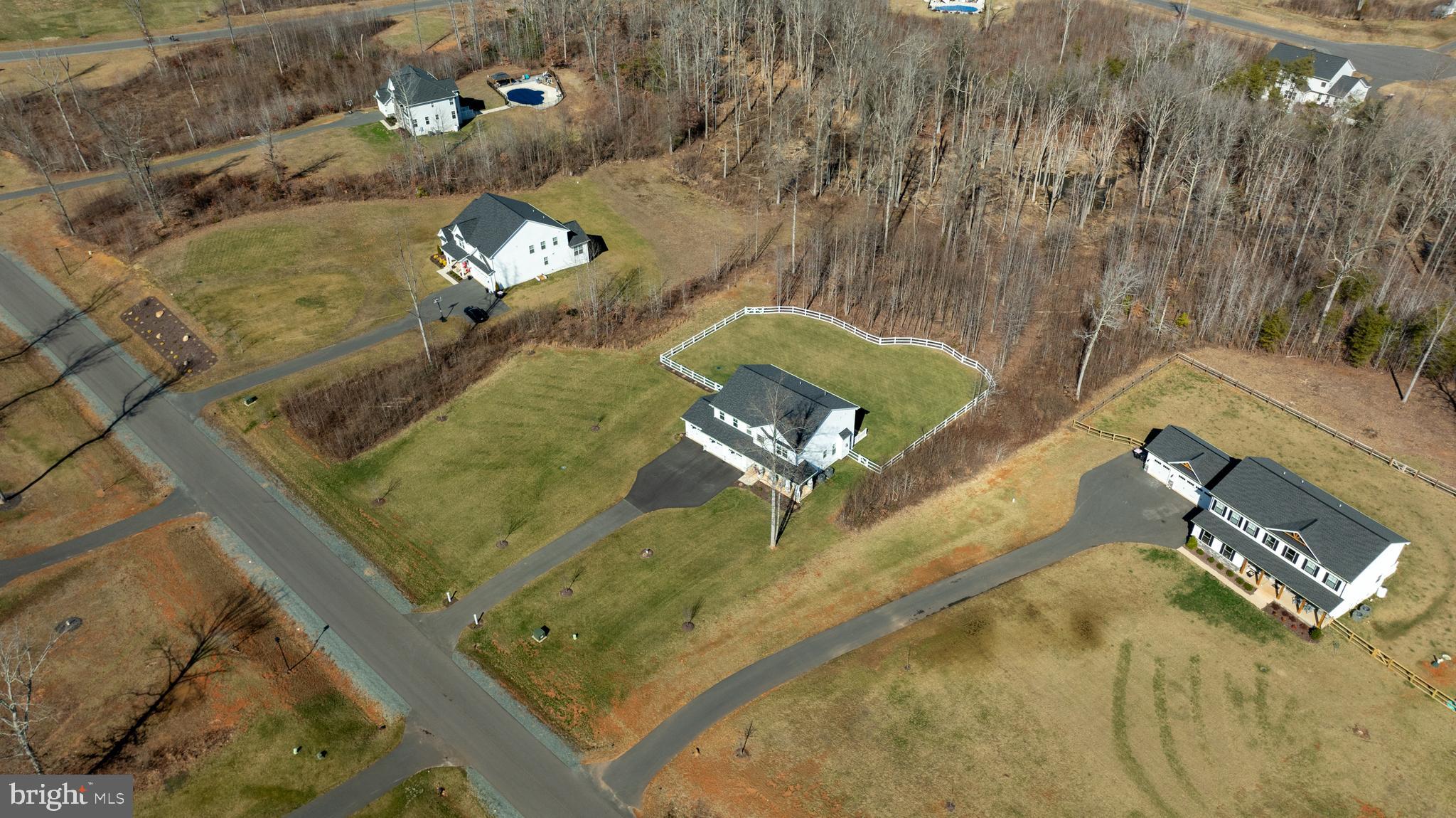 ROBERTS RUN - Residential