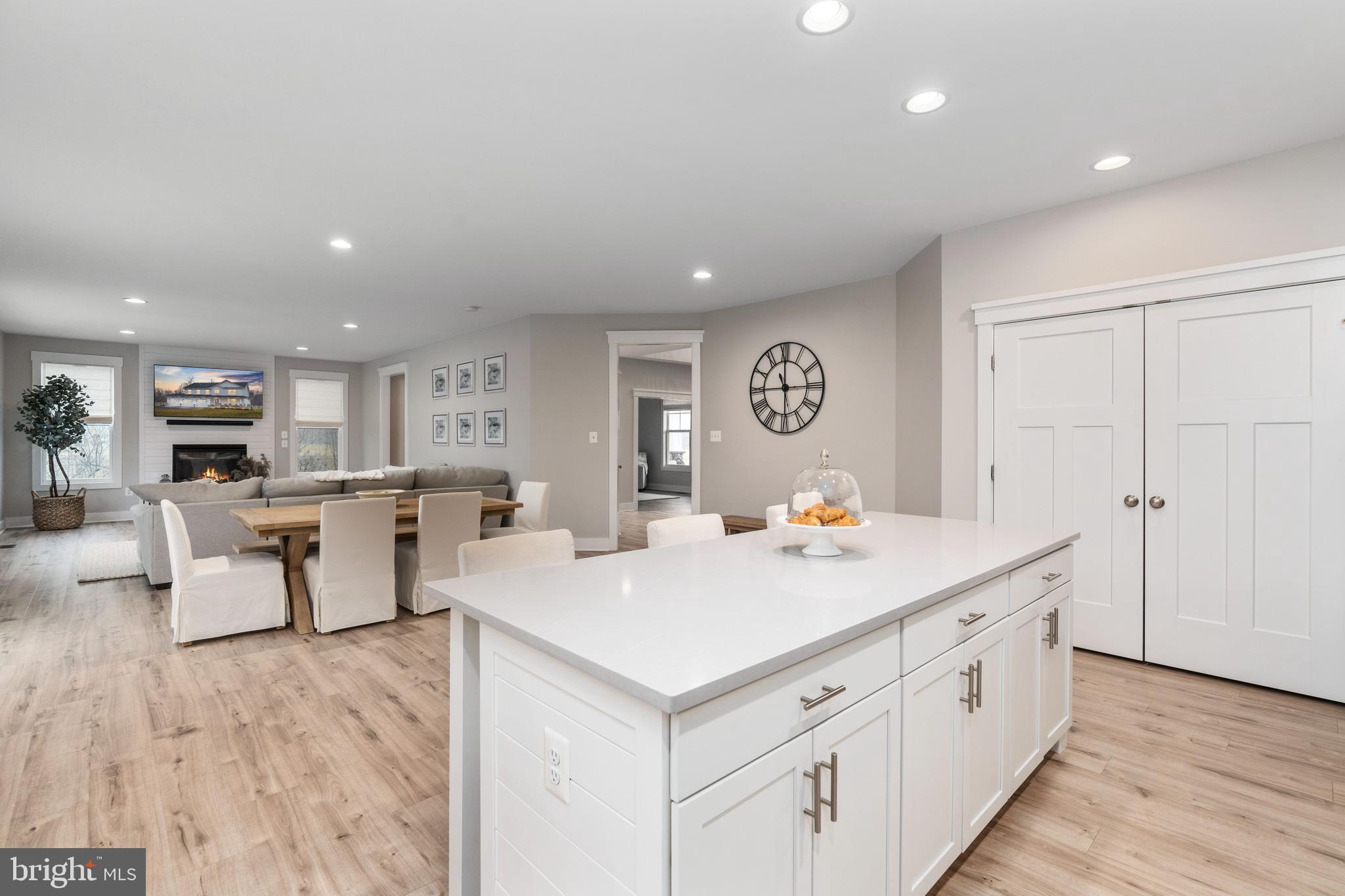 ROBERTS RUN - Residential