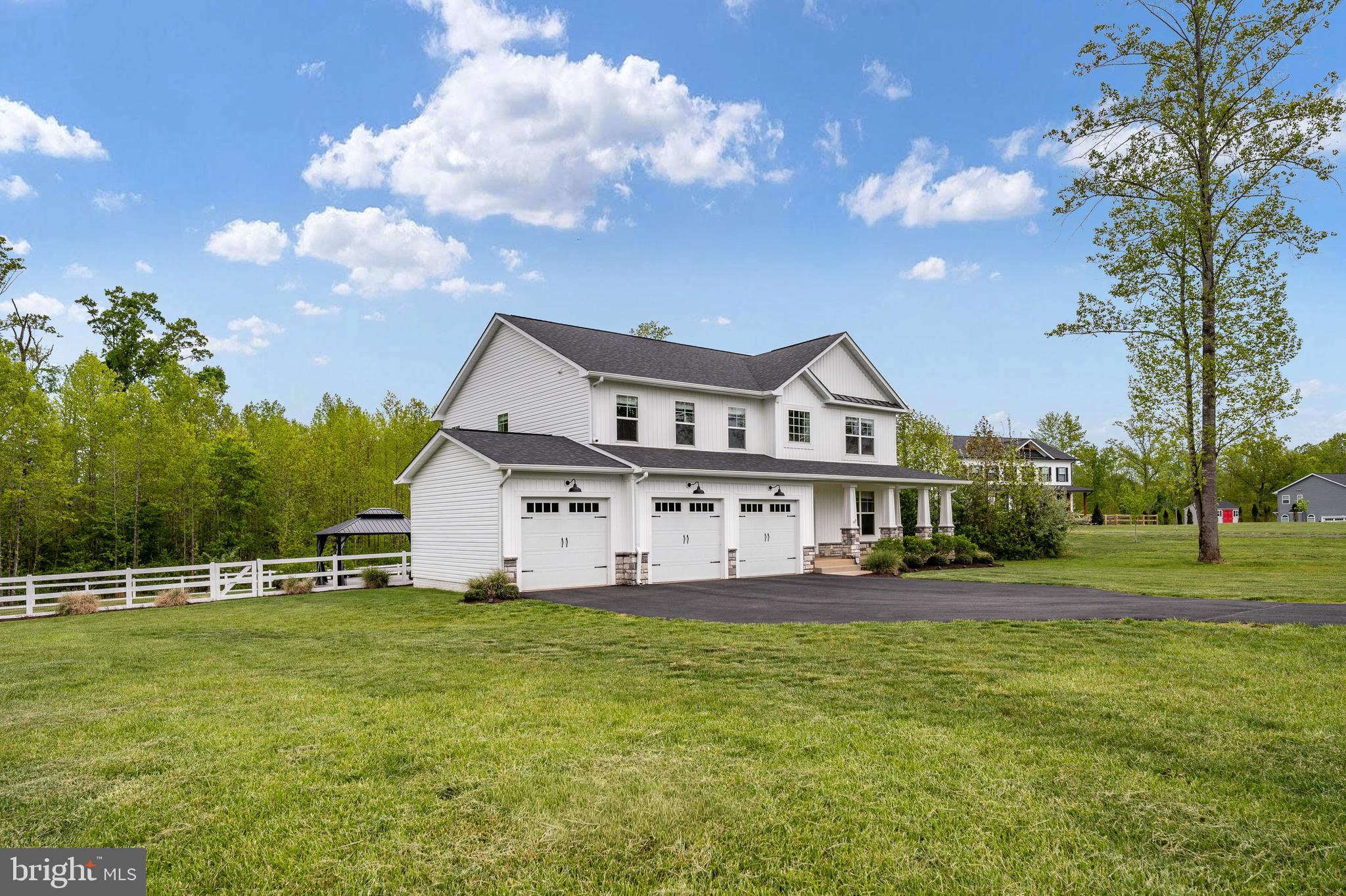 ROBERTS RUN - Residential