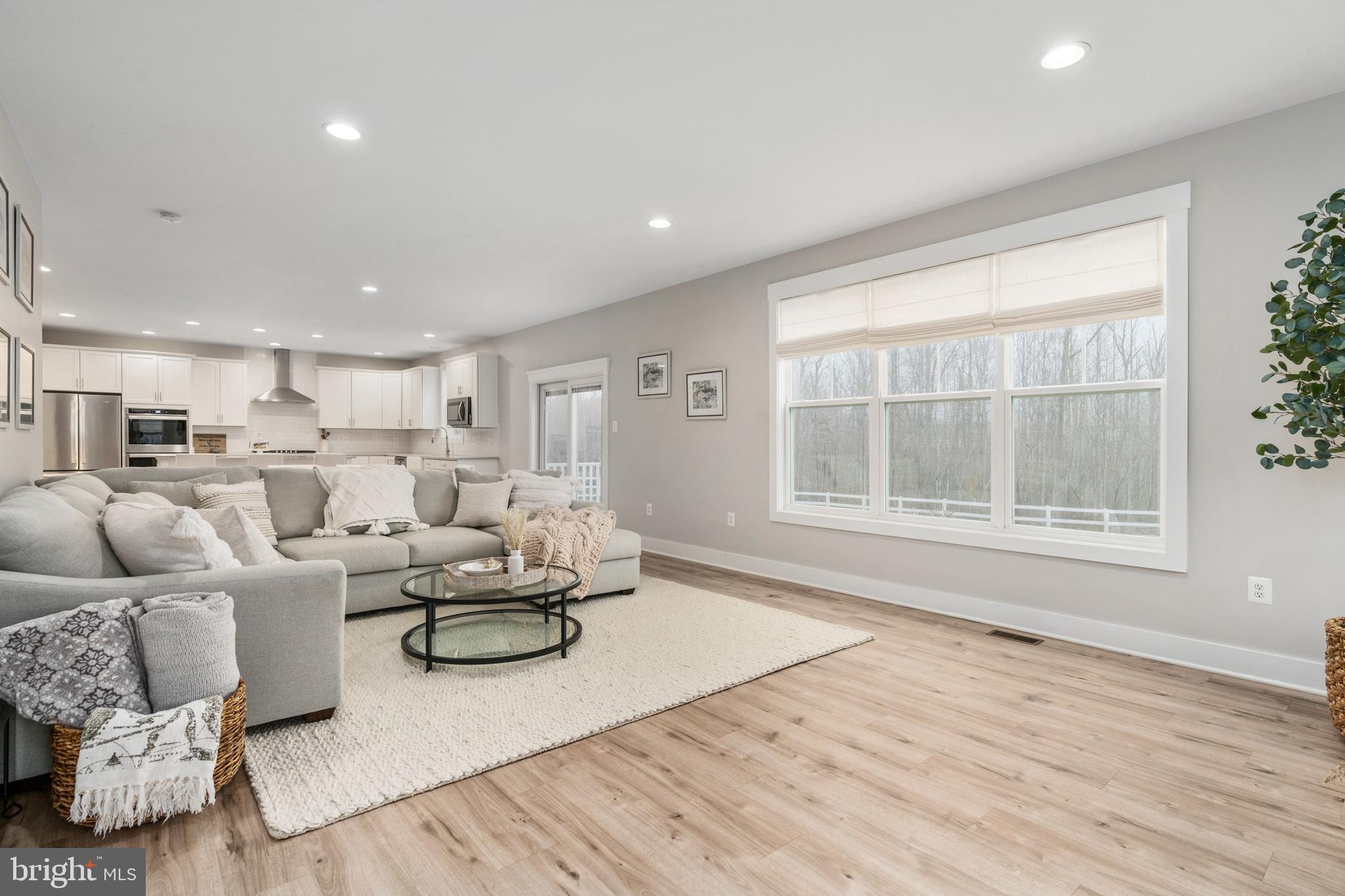ROBERTS RUN - Residential