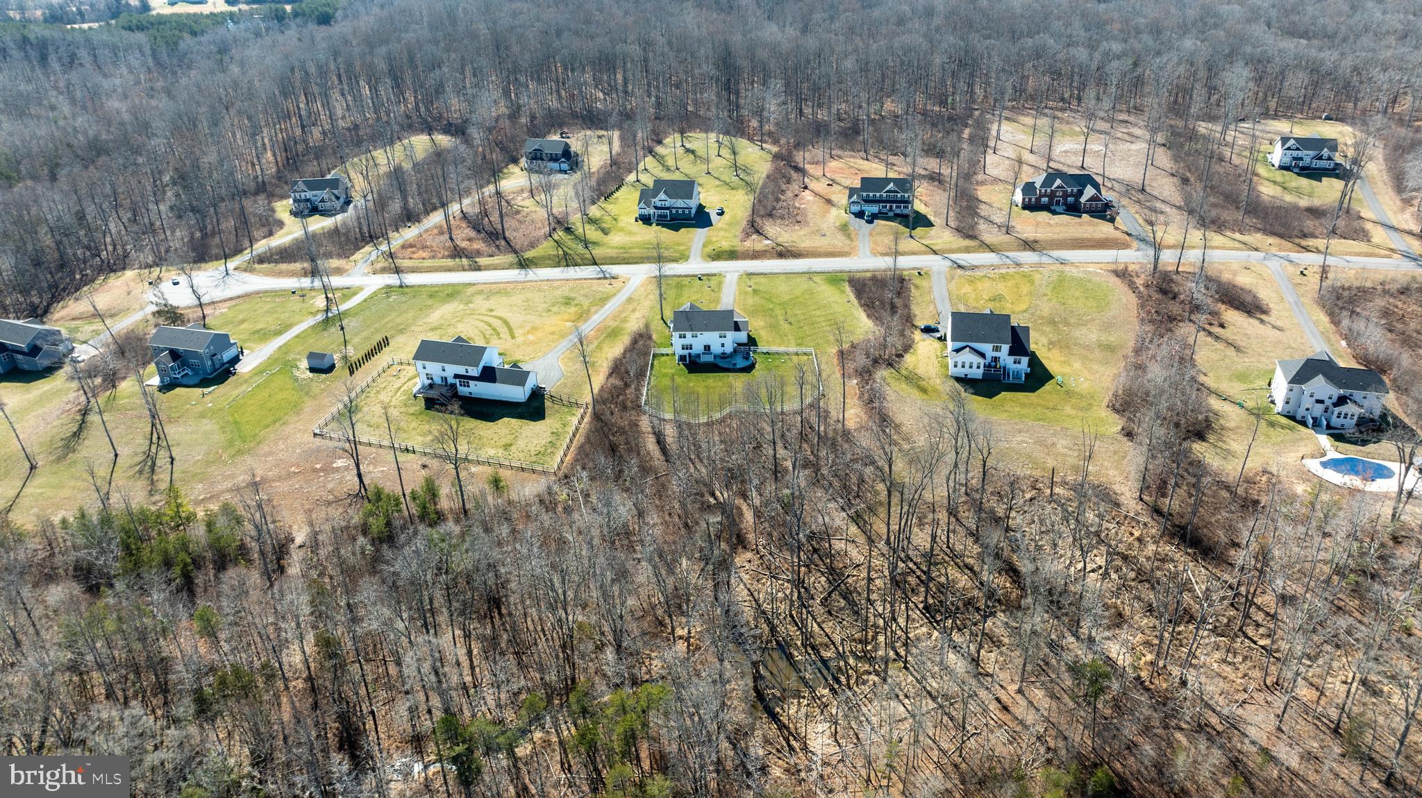 ROBERTS RUN - Residential