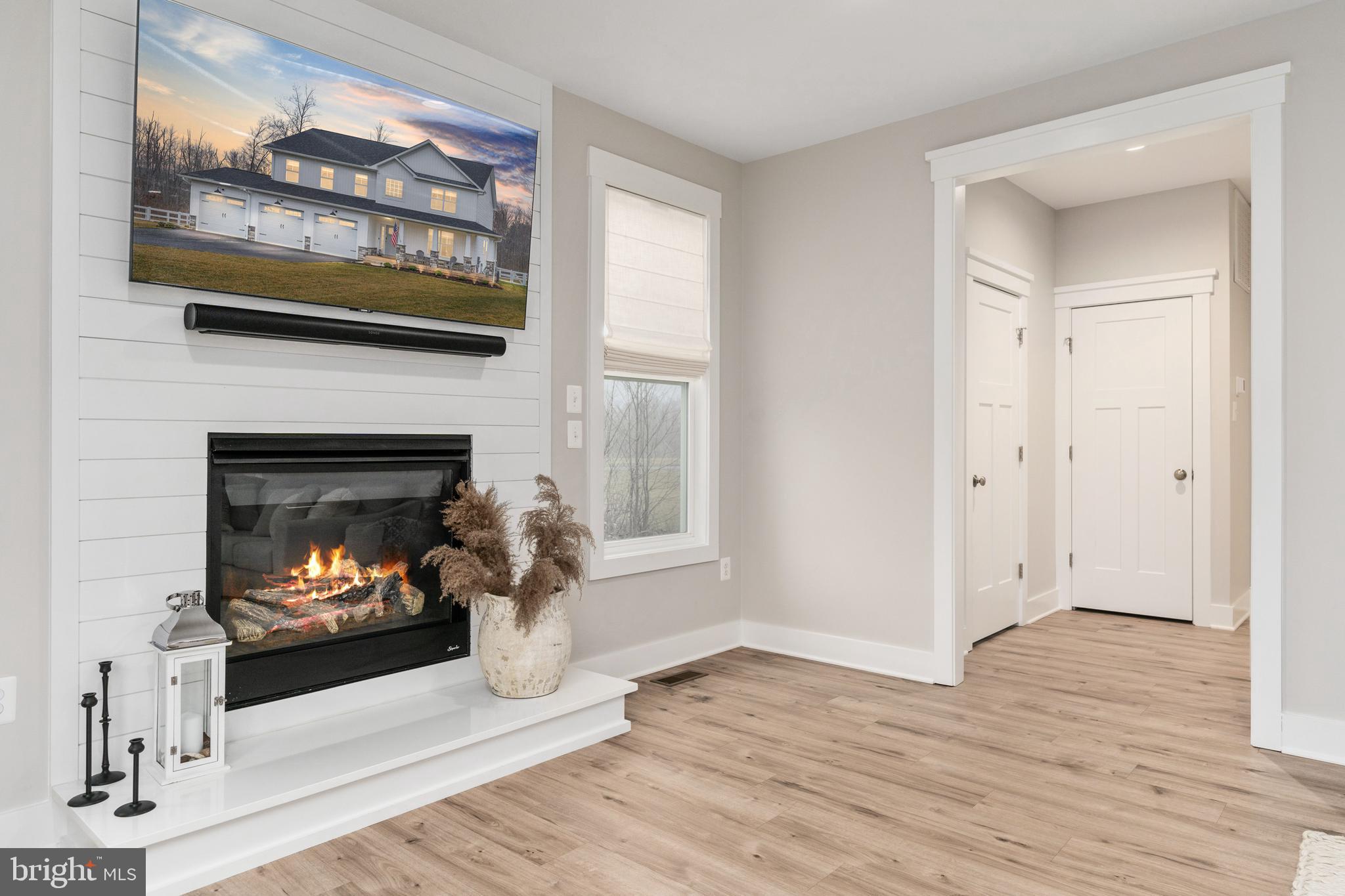 ROBERTS RUN - Residential