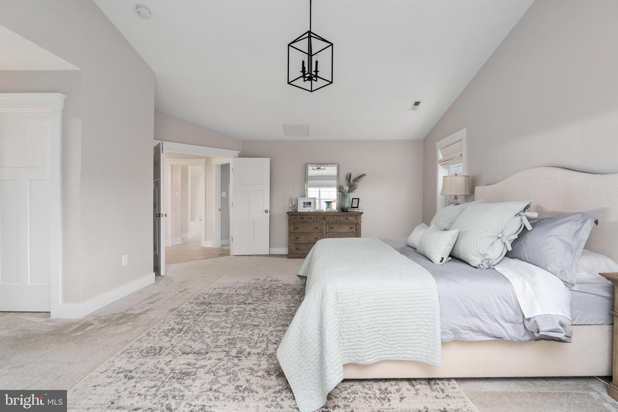 ROBERTS RUN - Residential