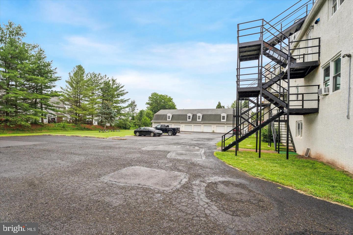3868 GERMANTOWN PIKE 7