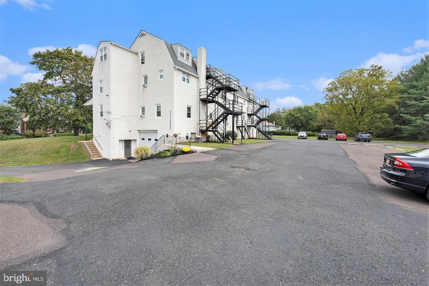 3868 GERMANTOWN PIKE 7