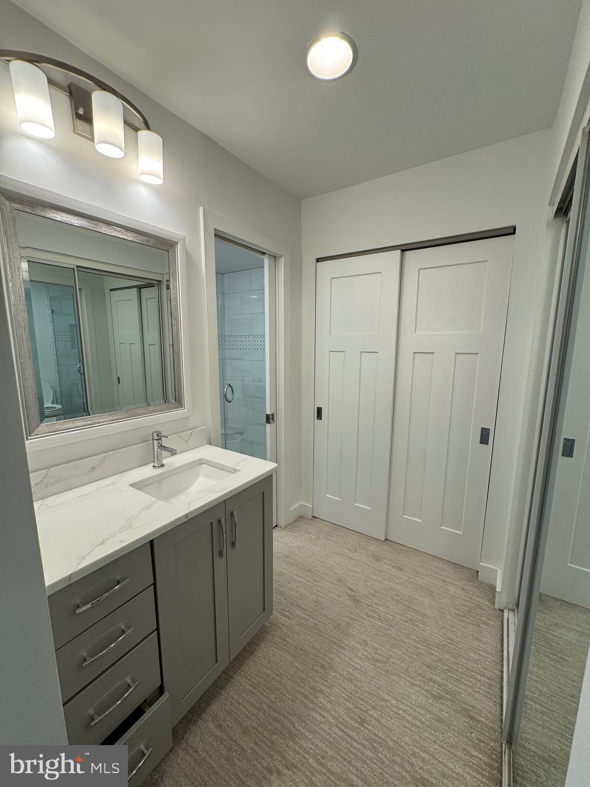 PRESIDENT POINT - Residential Lease