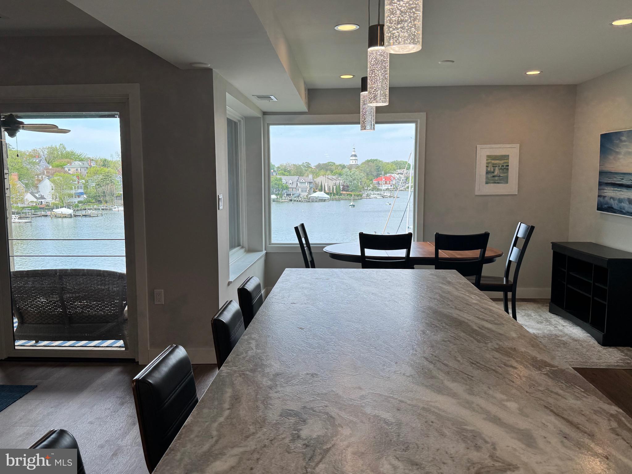 PRESIDENT POINT - Residential Lease