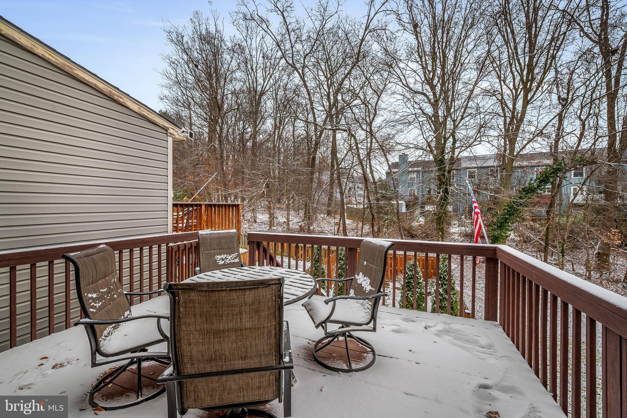 CONSTANT FRIENDSHIP - Residential