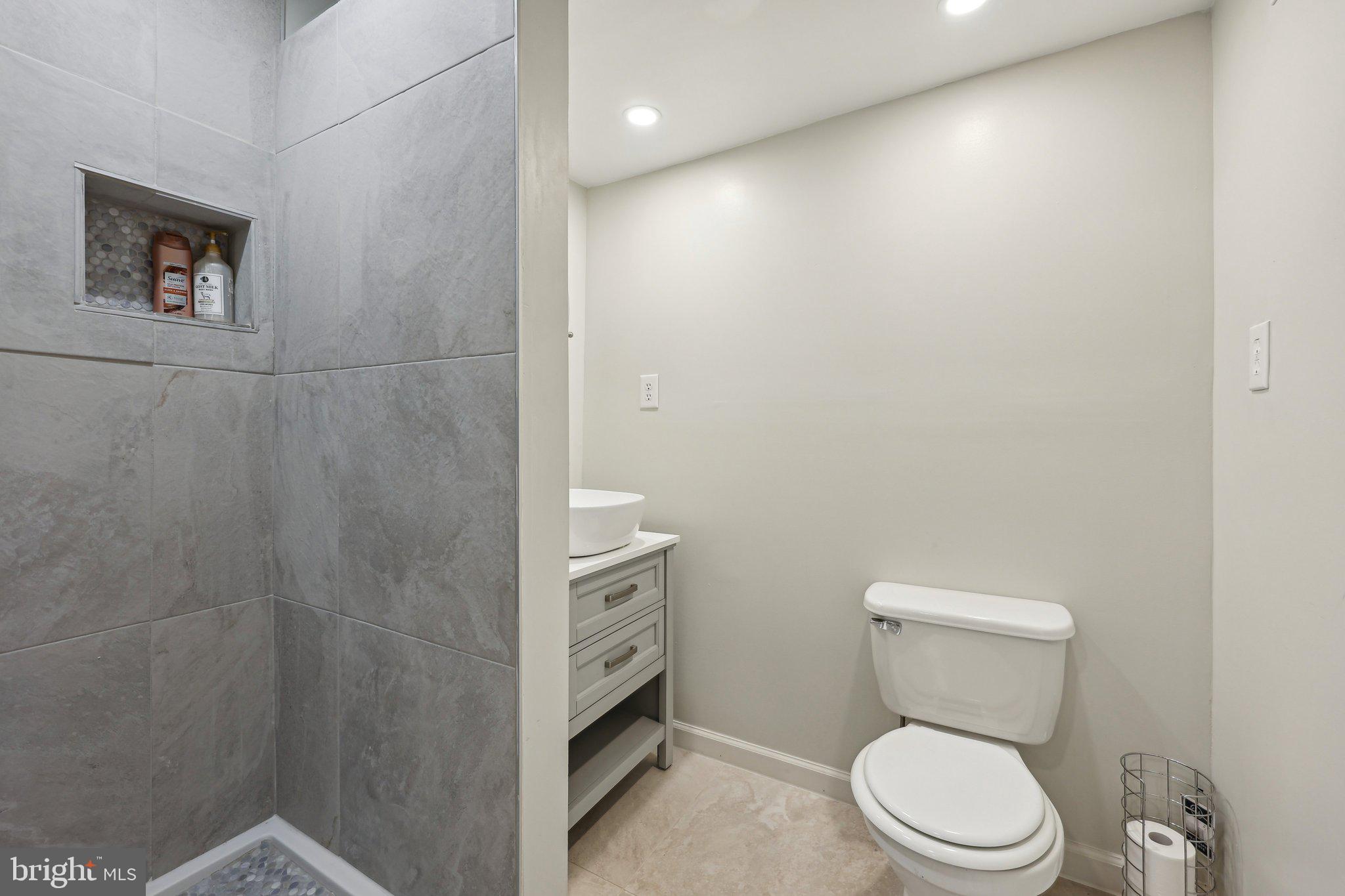 REGENCY TOWNS PLAT TWO - Residential