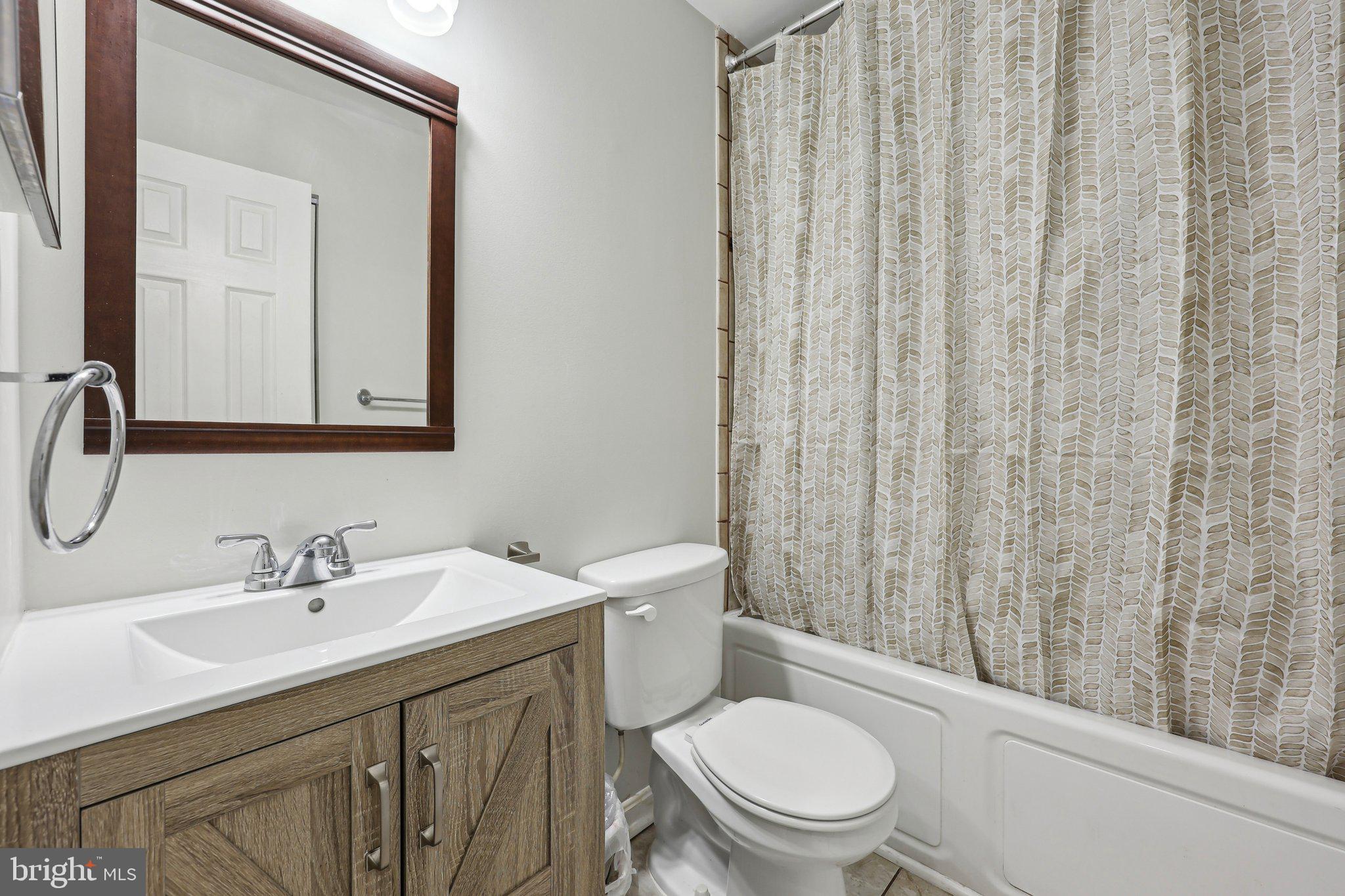 REGENCY TOWNS PLAT TWO - Residential