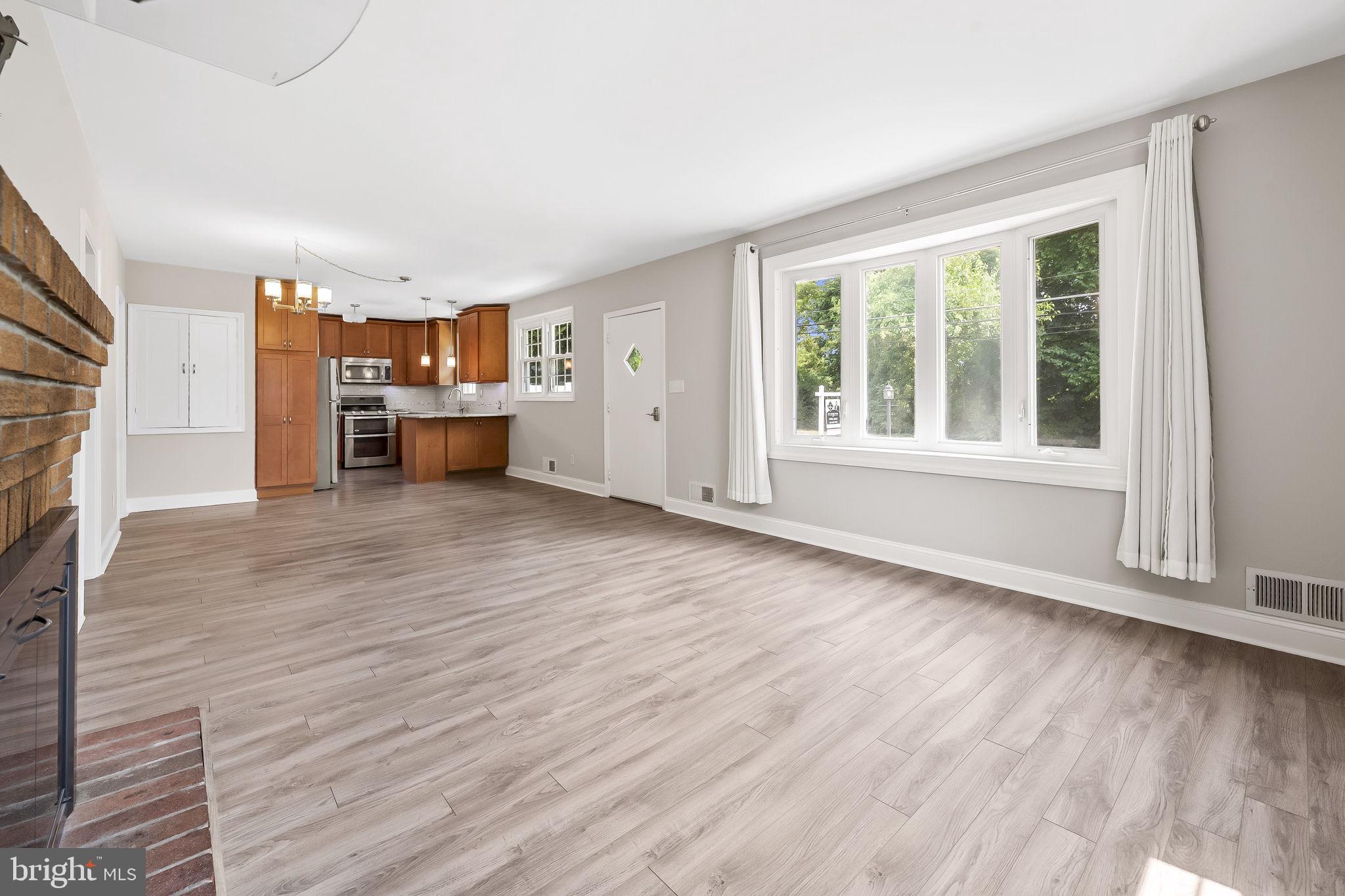 LUTHERVILLE - Residential