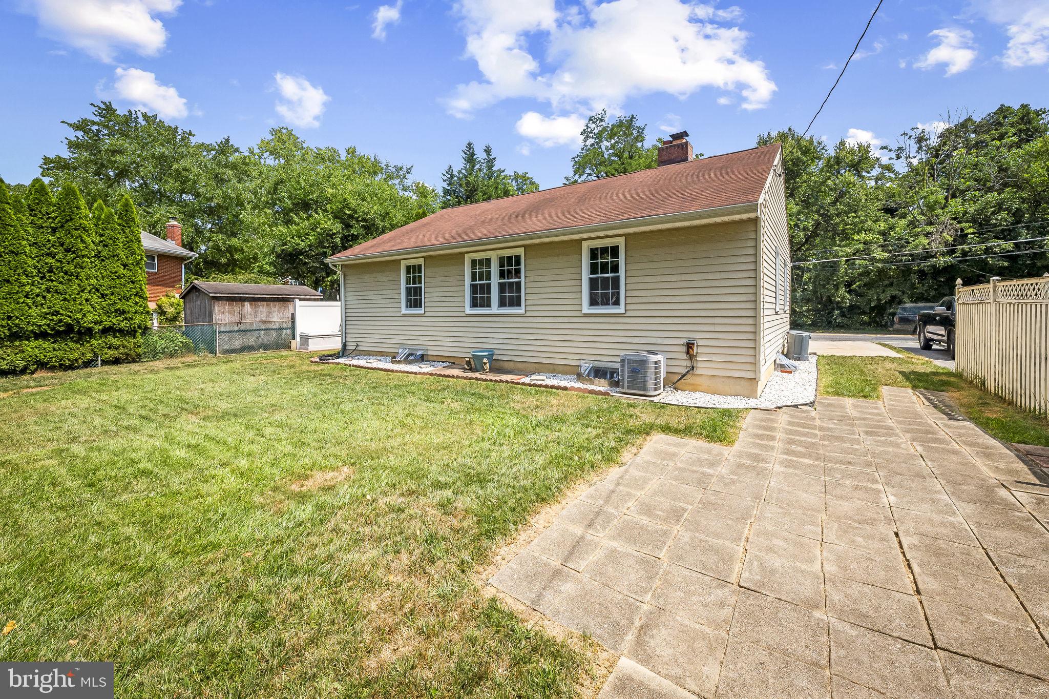 LUTHERVILLE - Residential