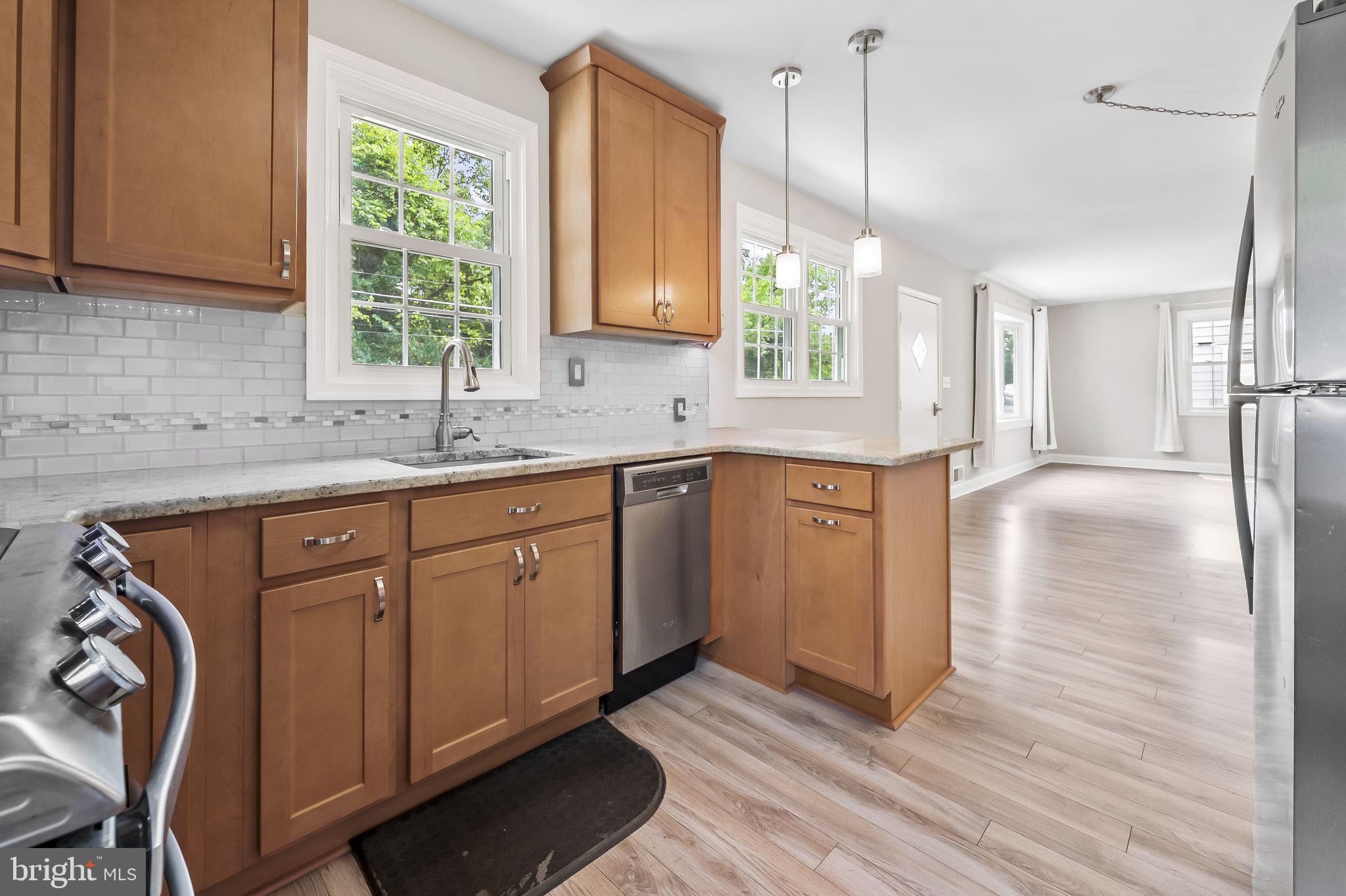 LUTHERVILLE - Residential