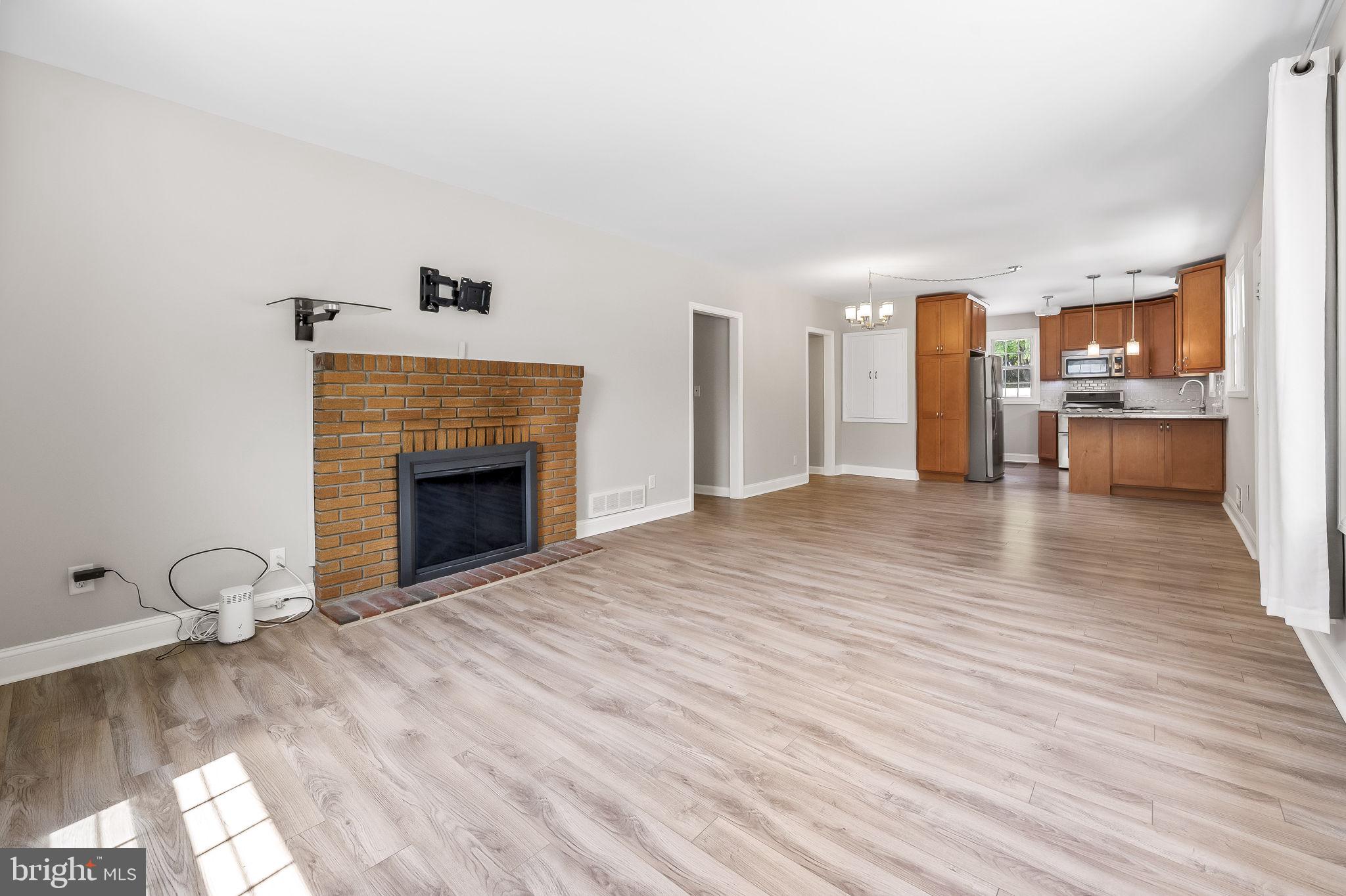 LUTHERVILLE - Residential