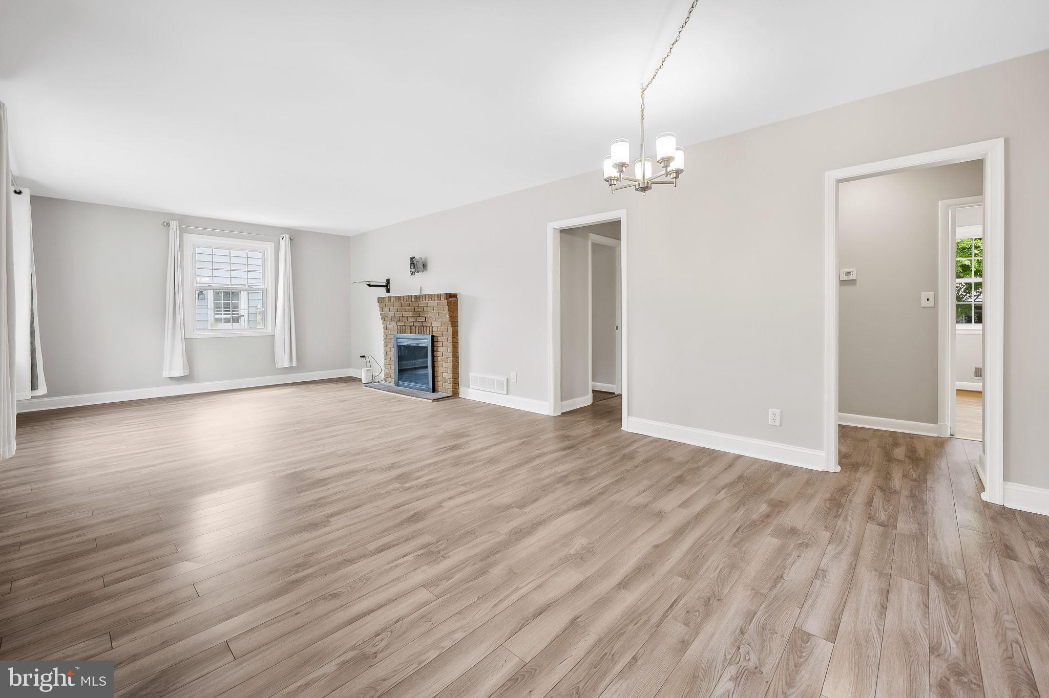 LUTHERVILLE - Residential