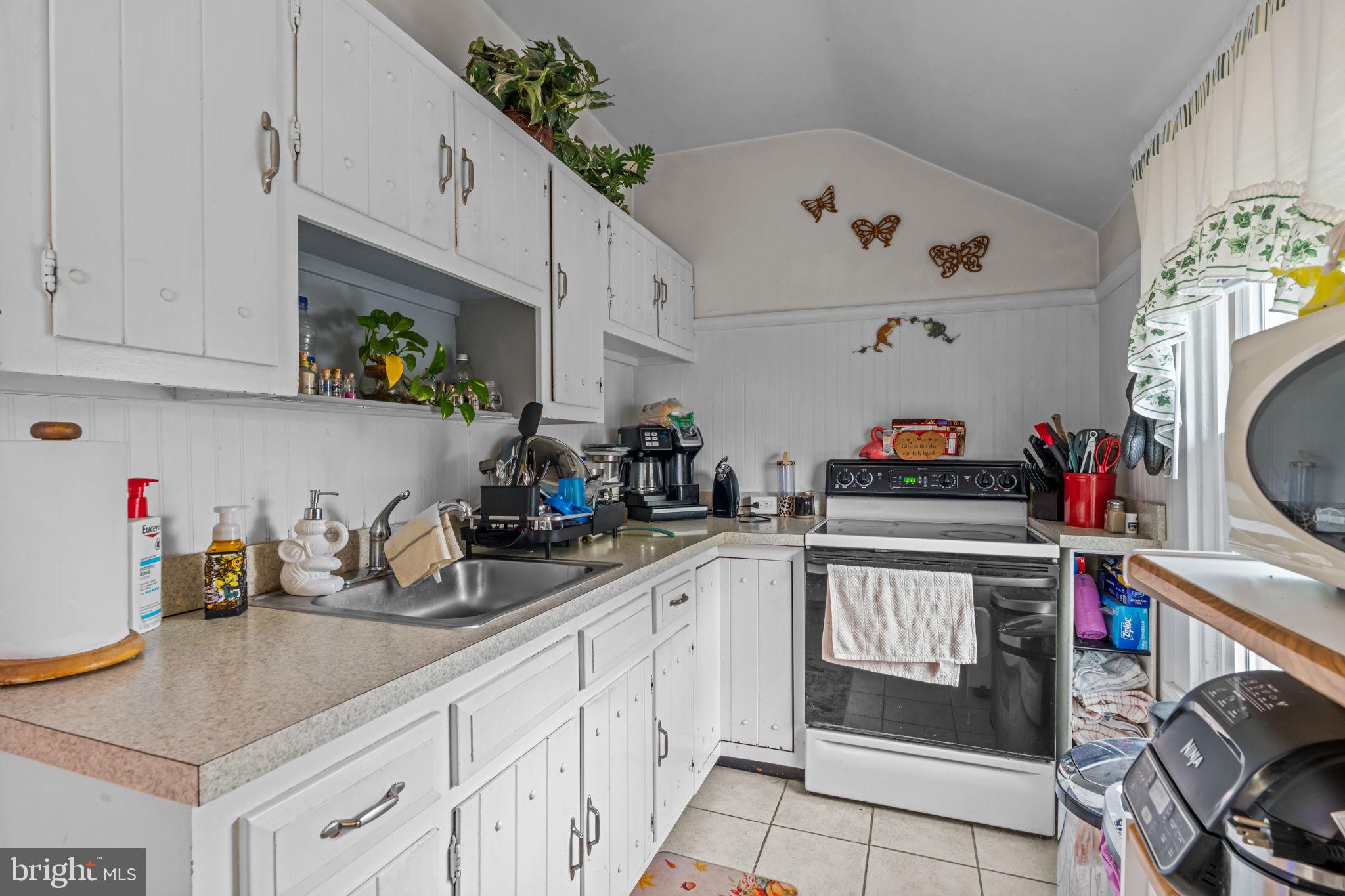 NORTH PENN CROSSIN - Residential