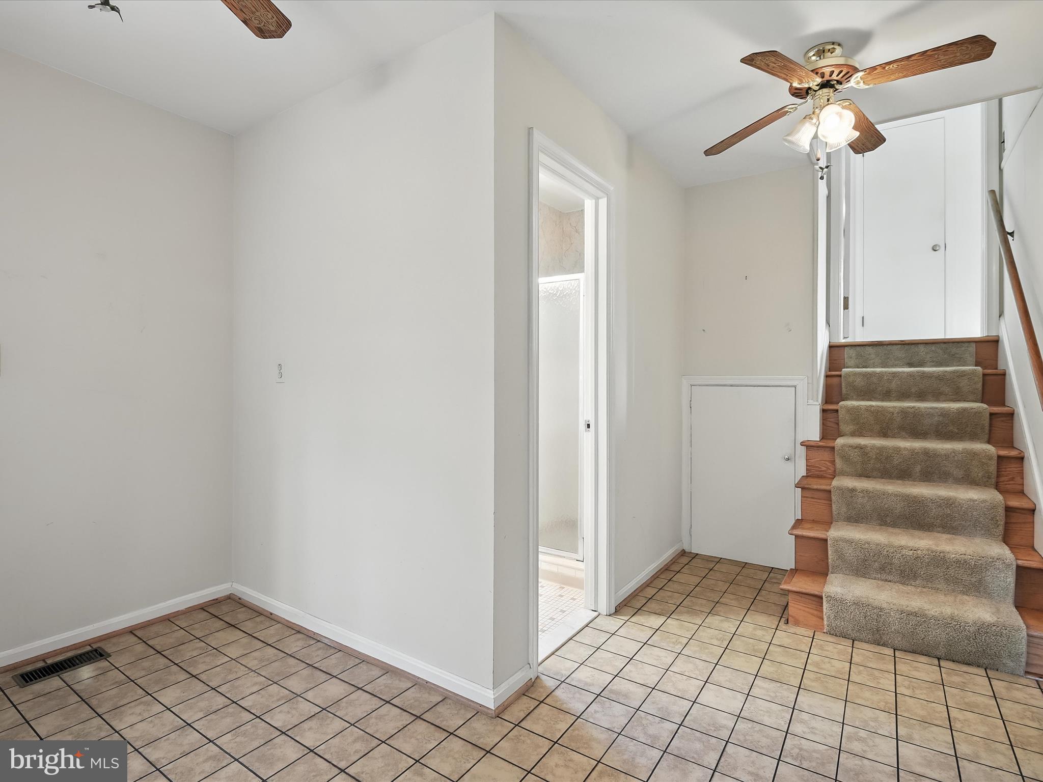 VIRGINIA AVENUE - Residential