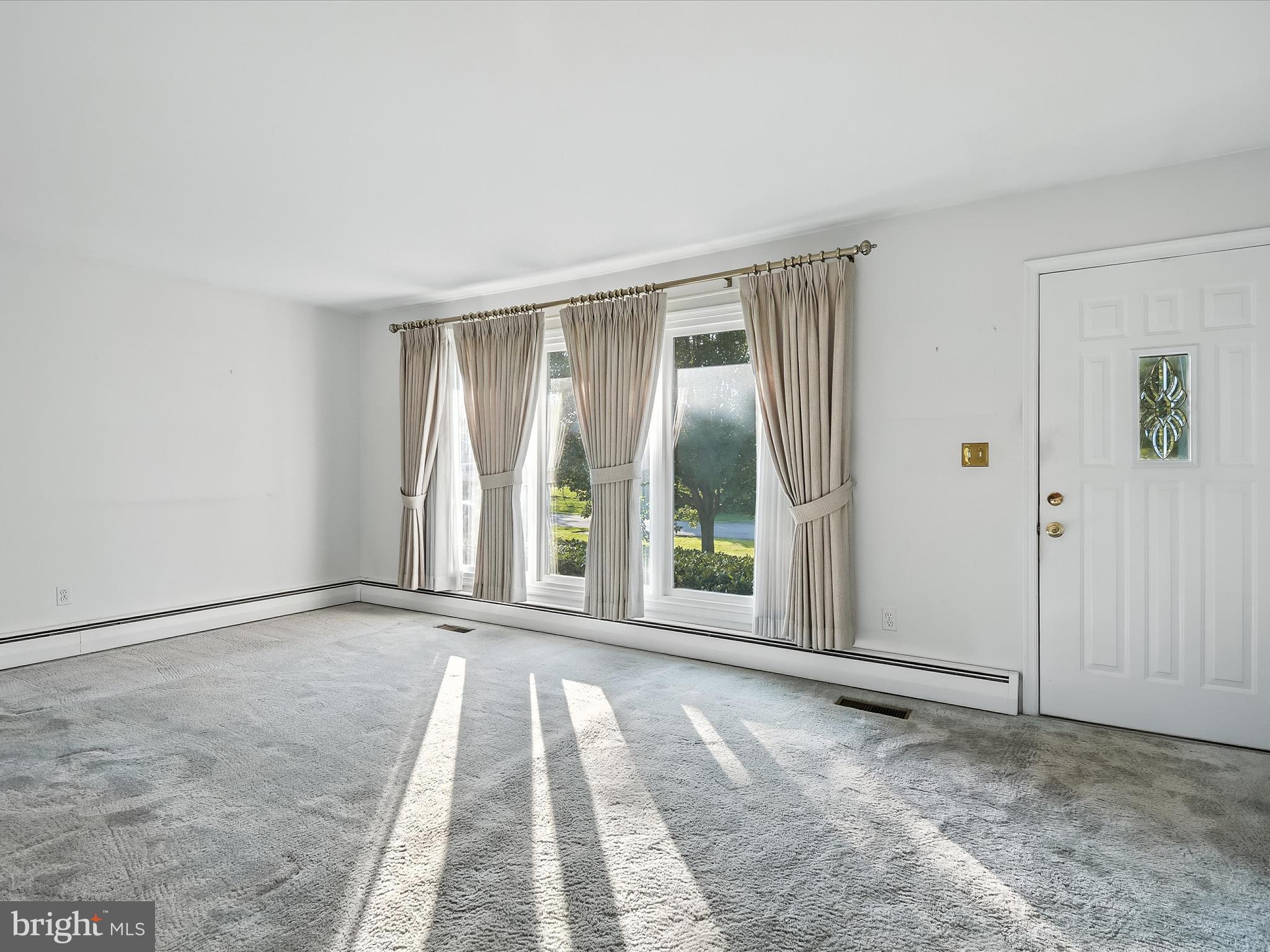 VIRGINIA AVENUE - Residential